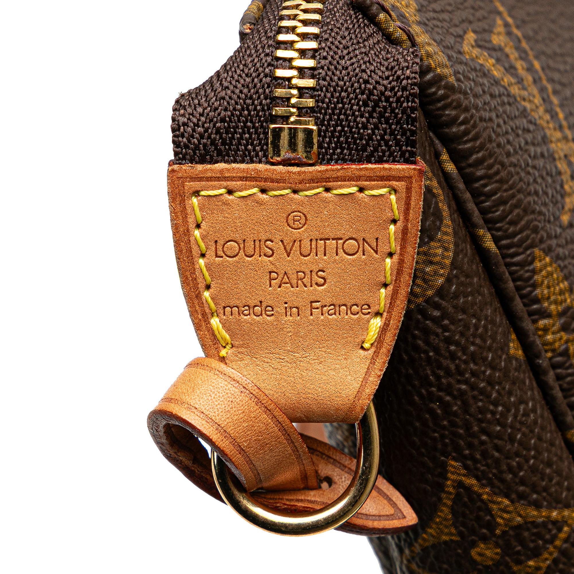 Louis Vuitton Monogram Pochette Accessoires