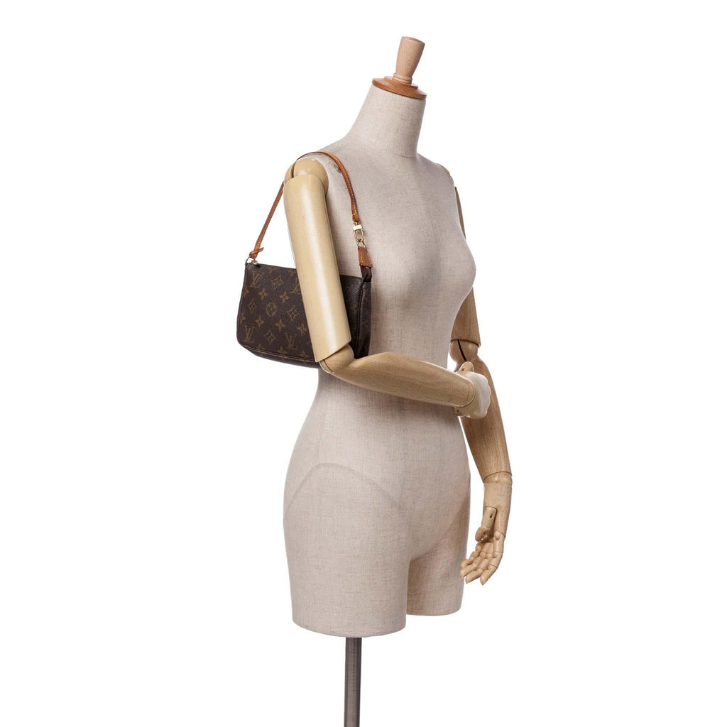Louis Vuitton Monogram Pochette Accessoires
