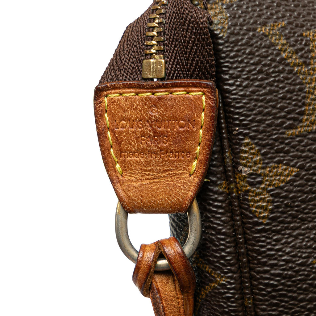 Louis Vuitton Monogram Pochette Accessoires