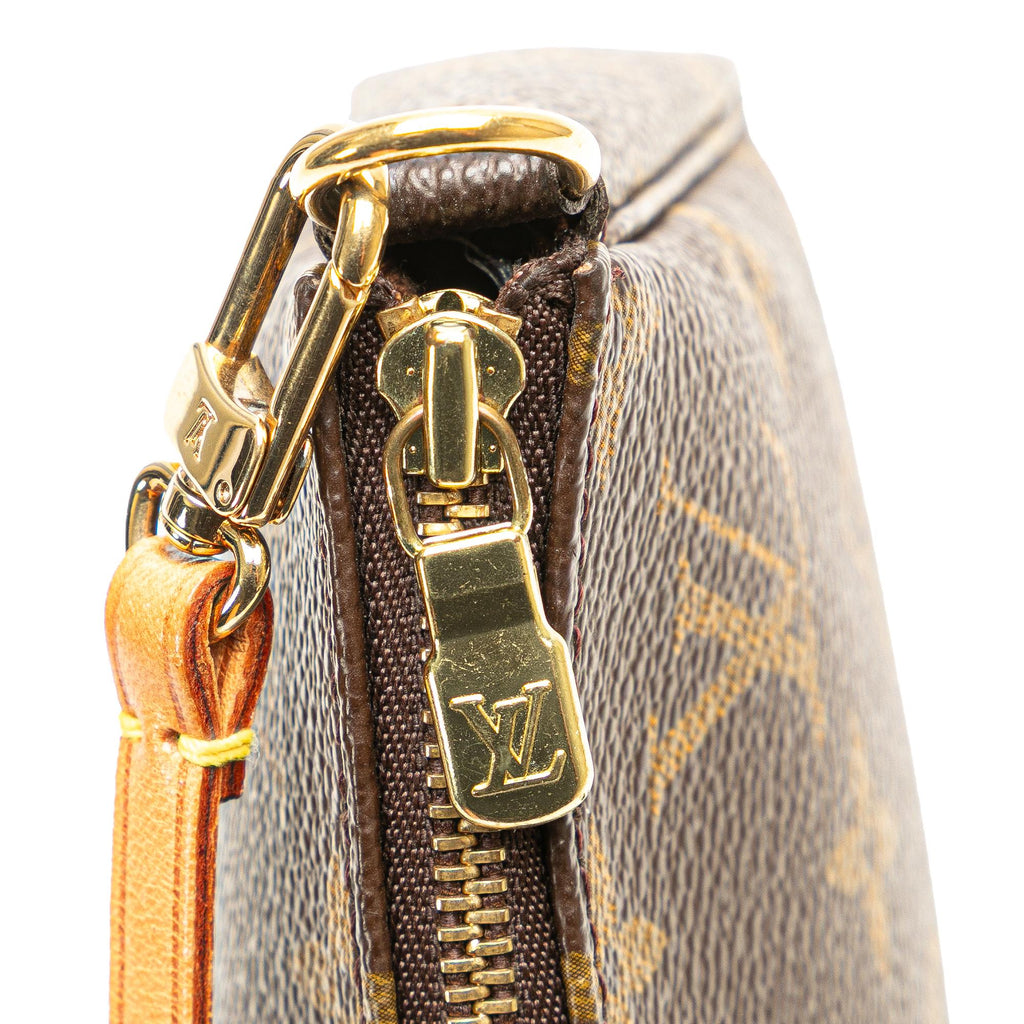Louis Vuitton Monogram Pochette Accessoires
