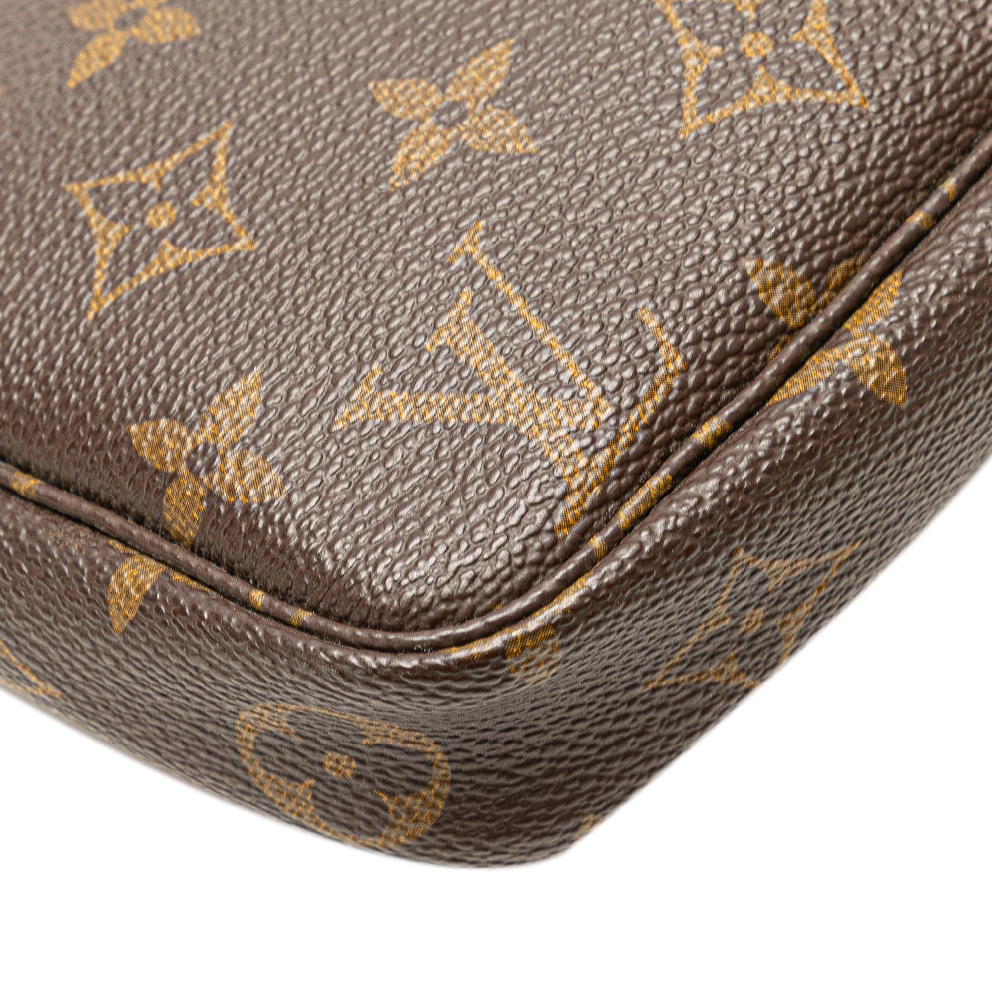 Louis Vuitton Monogram Pochette Accessoires