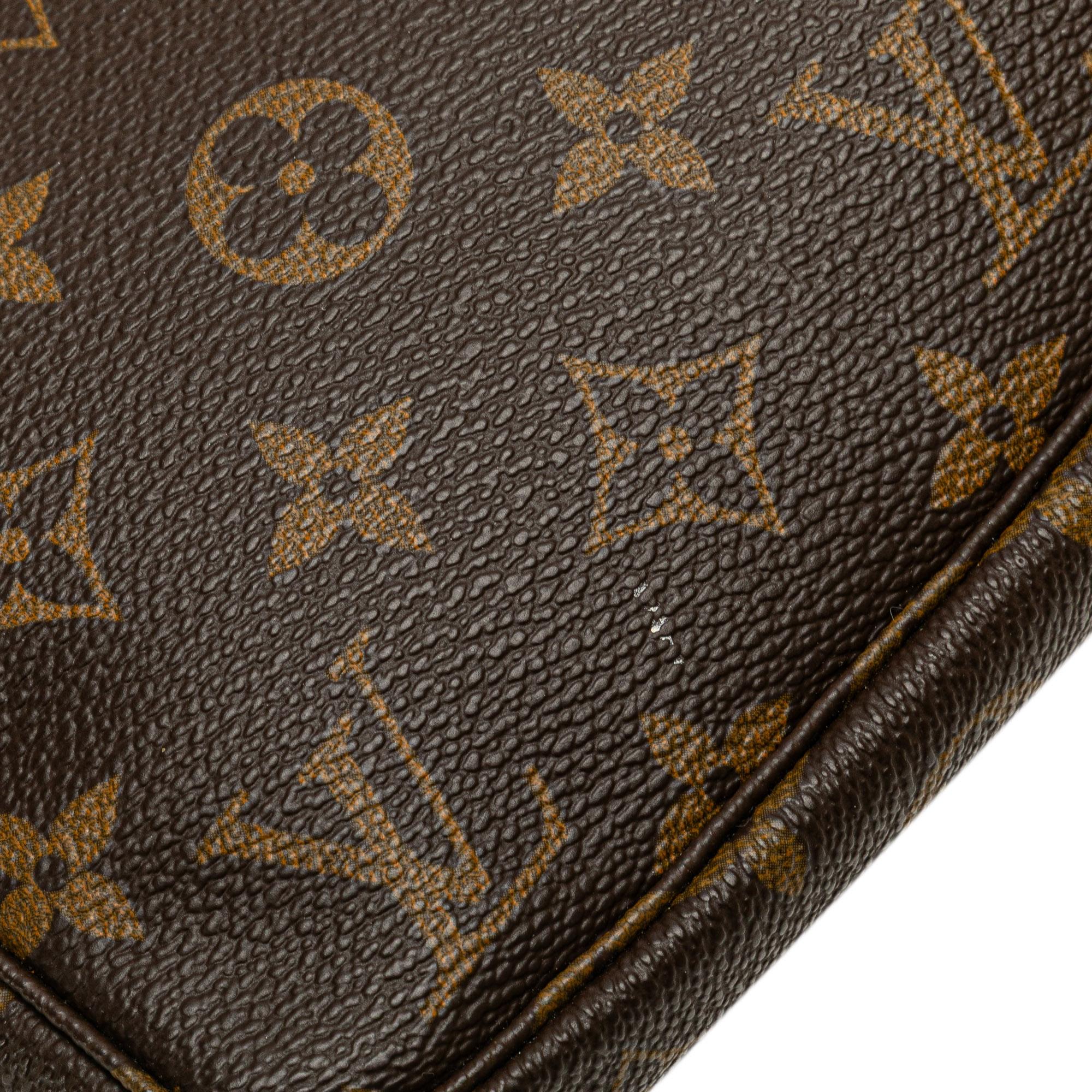 Louis Vuitton Monogram Pochette Accessoires