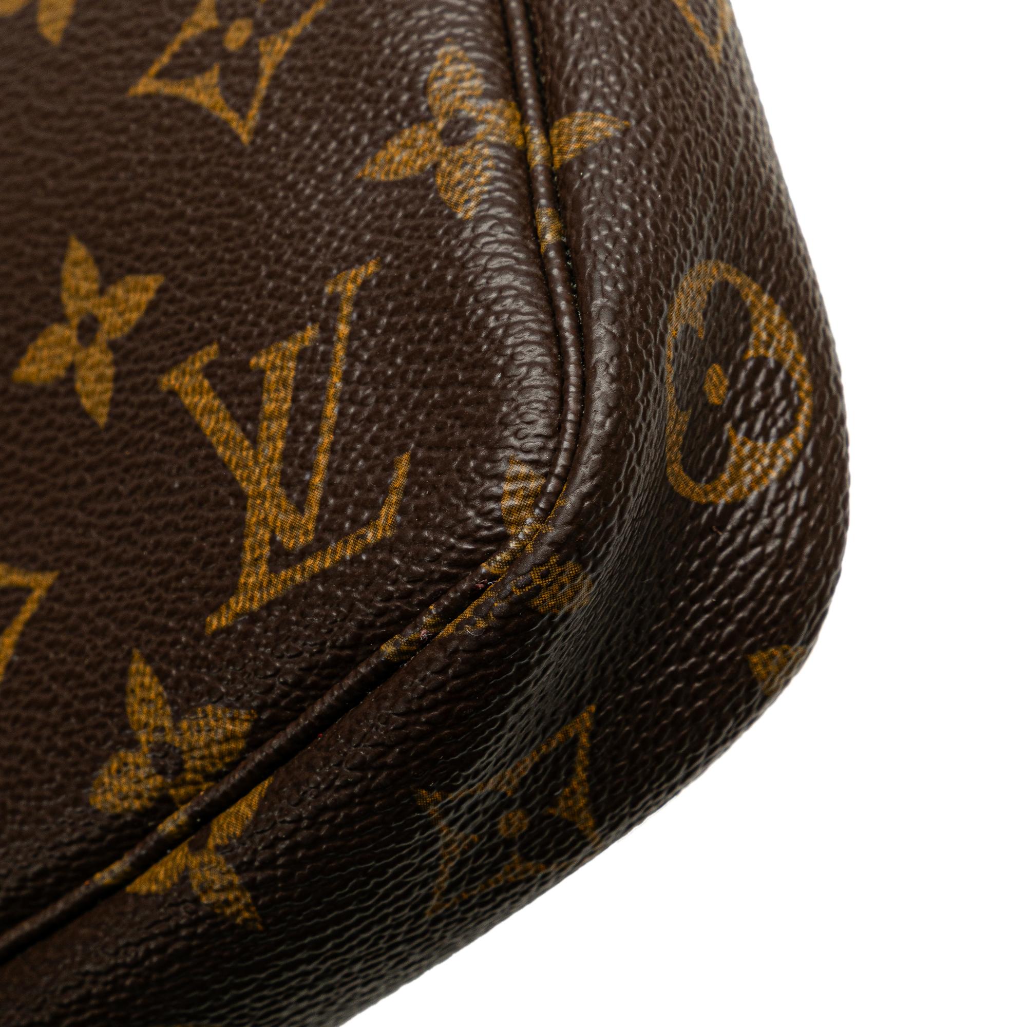Louis Vuitton Monogram Pochette Accessoires