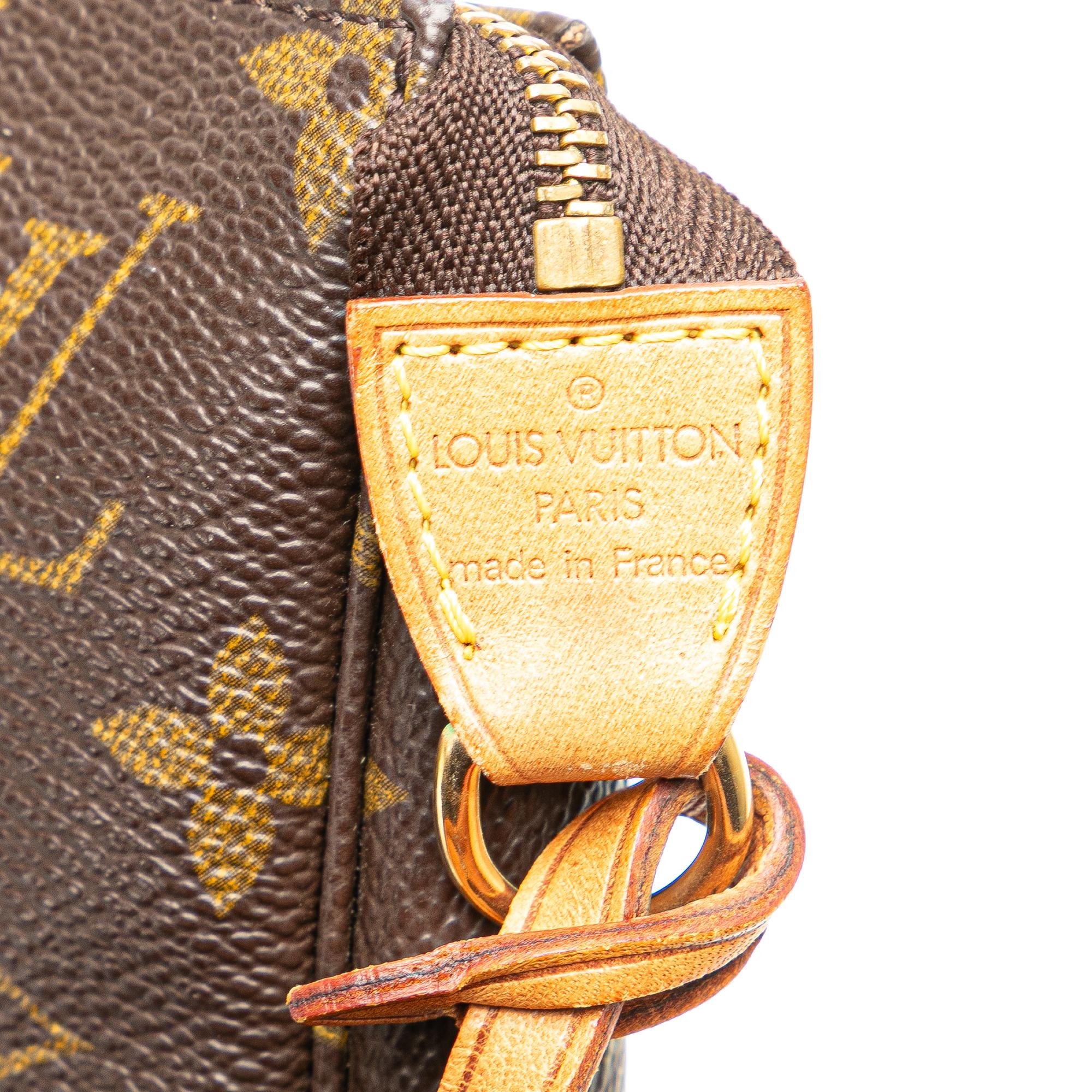 Louis Vuitton Monogram Pochette Accessoires