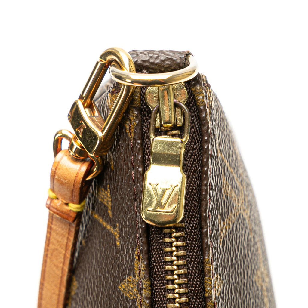 Louis Vuitton Monogram Pochette Accessoires