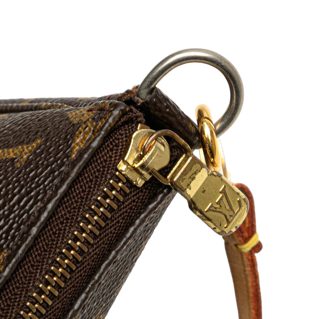 Louis Vuitton Monogram Pochette Accessoires