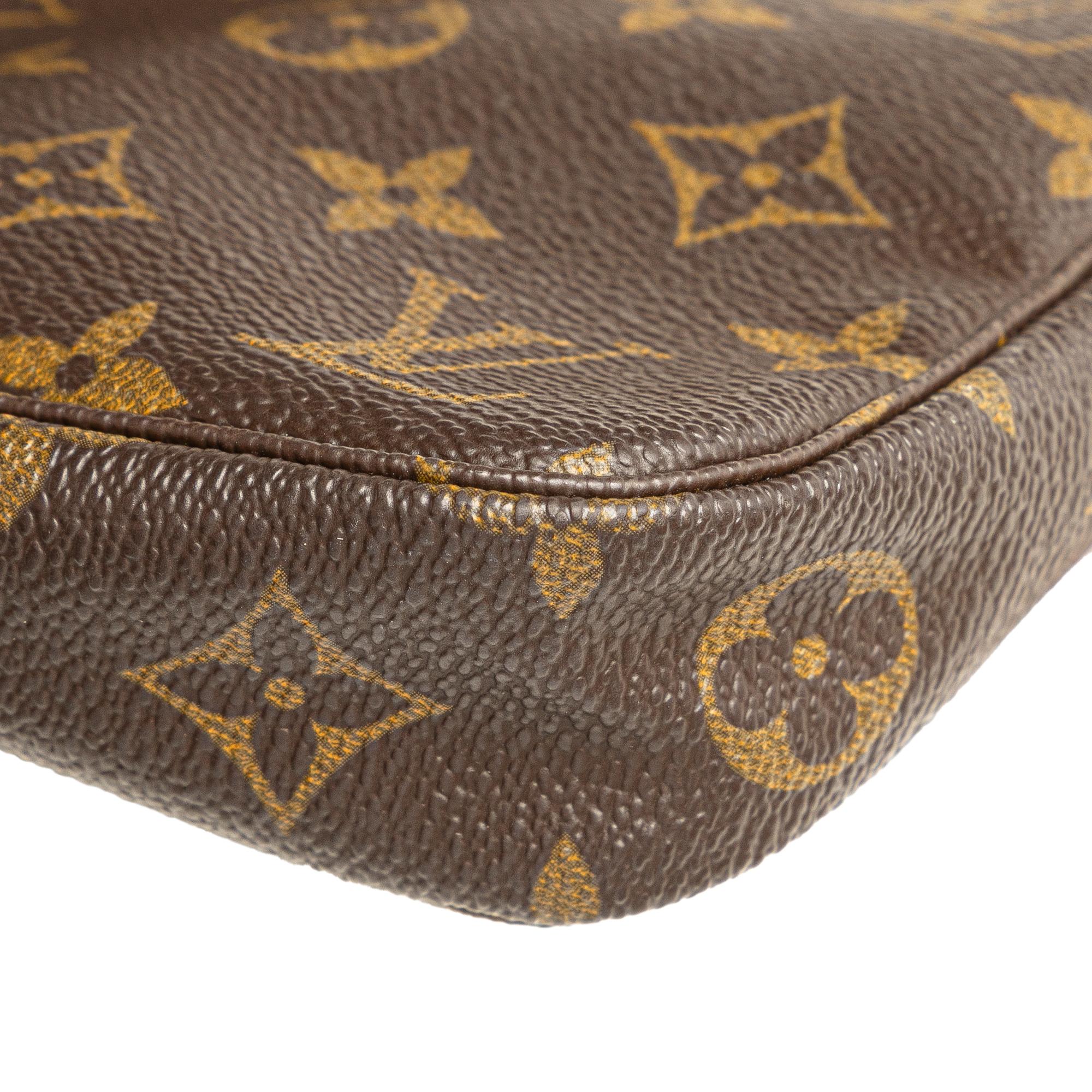 Louis Vuitton Monogram Pochette Accessoires