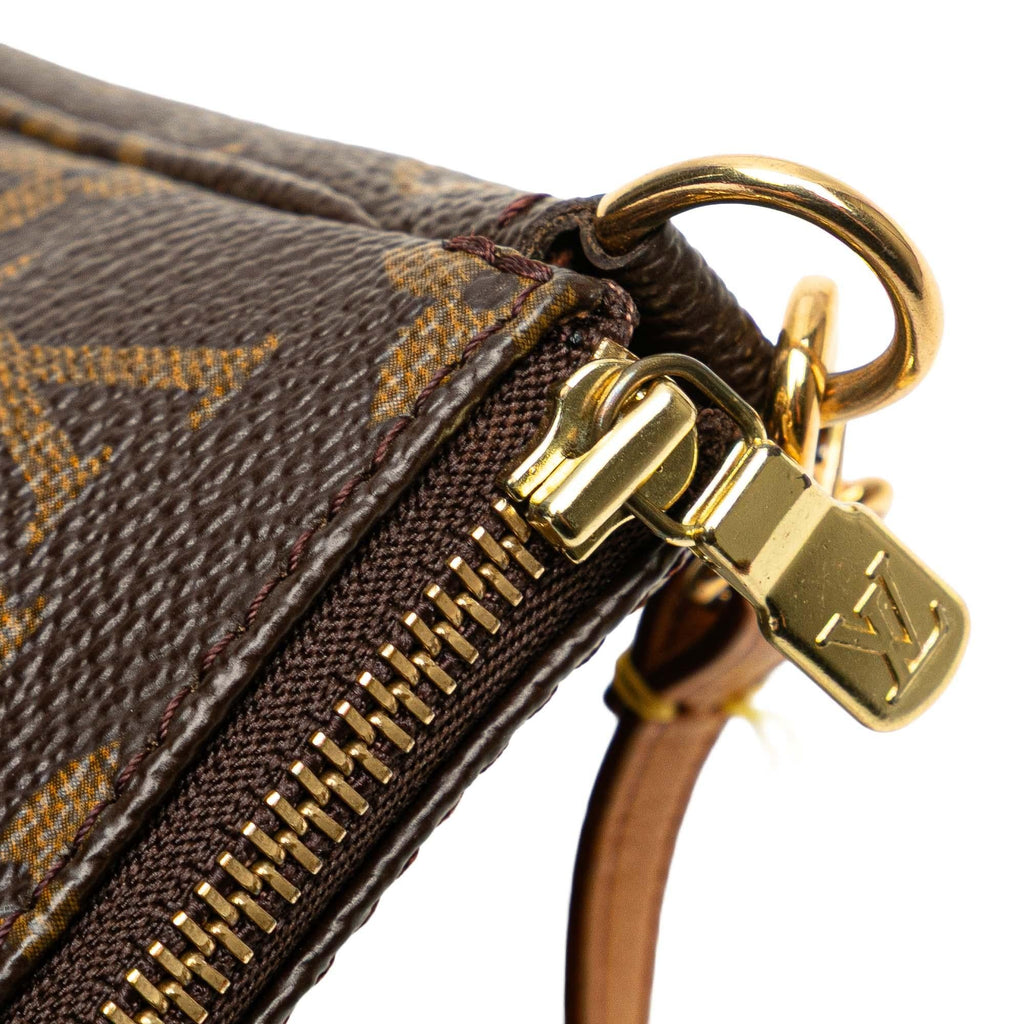 Louis Vuitton Monogram Pochette Accessoires