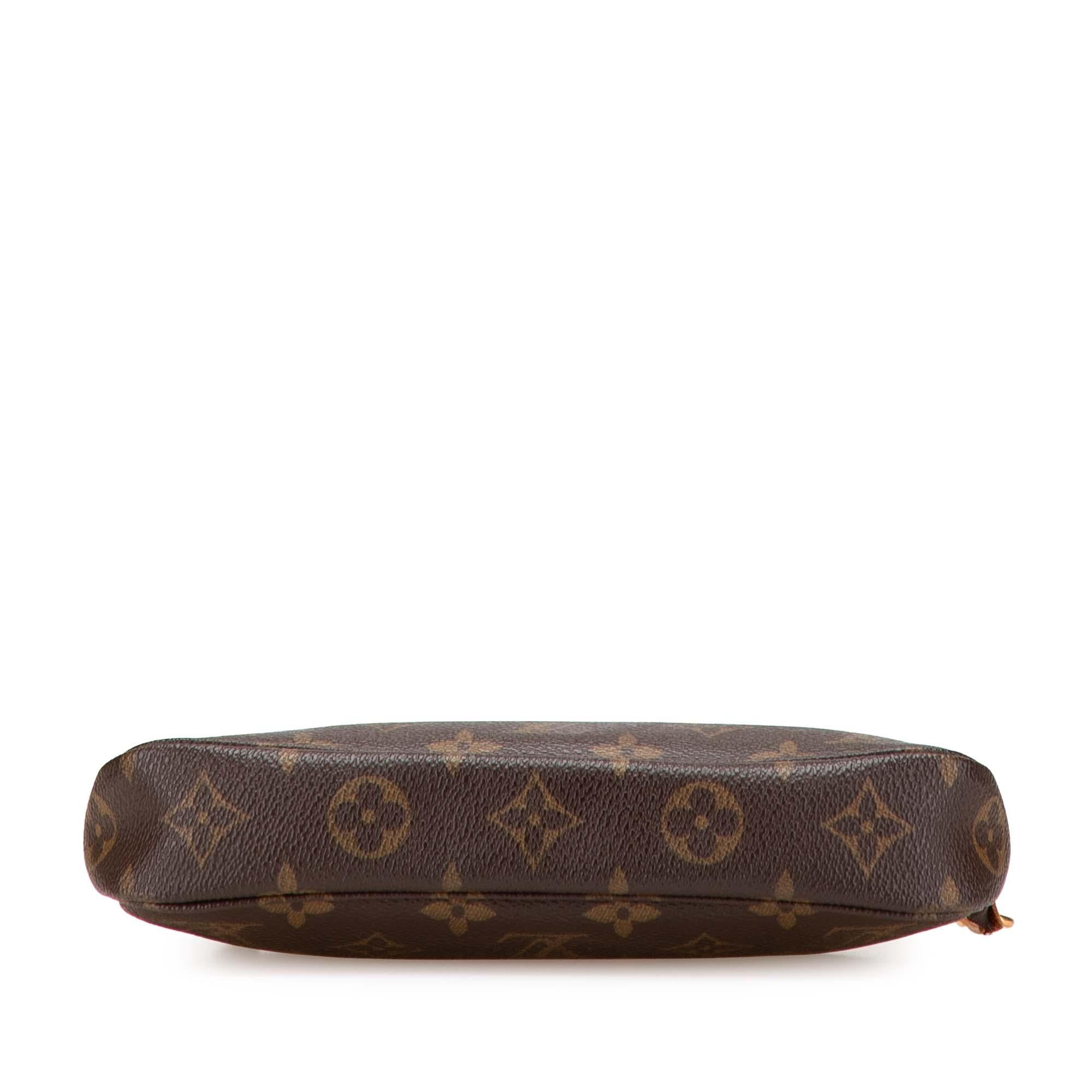 Louis Vuitton Monogram Pochette Accessoires