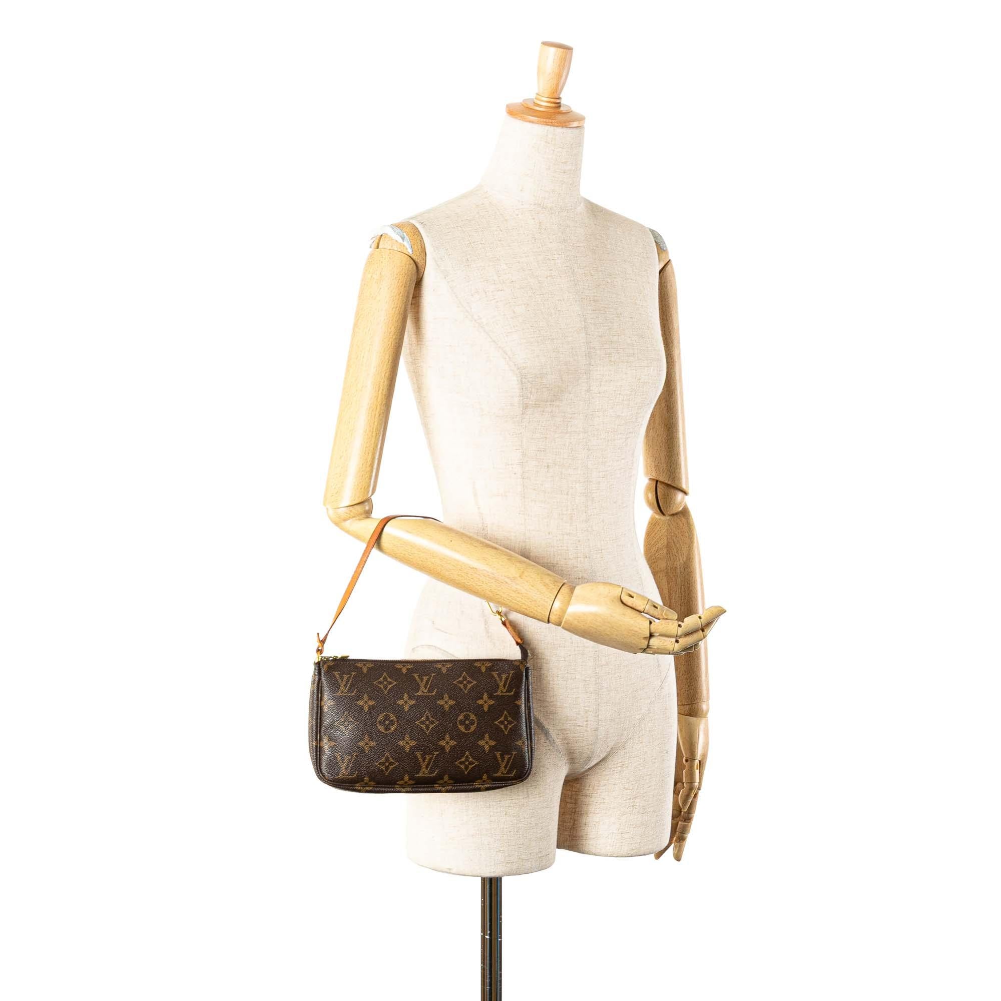 Louis Vuitton Monogram Pochette Accessoires