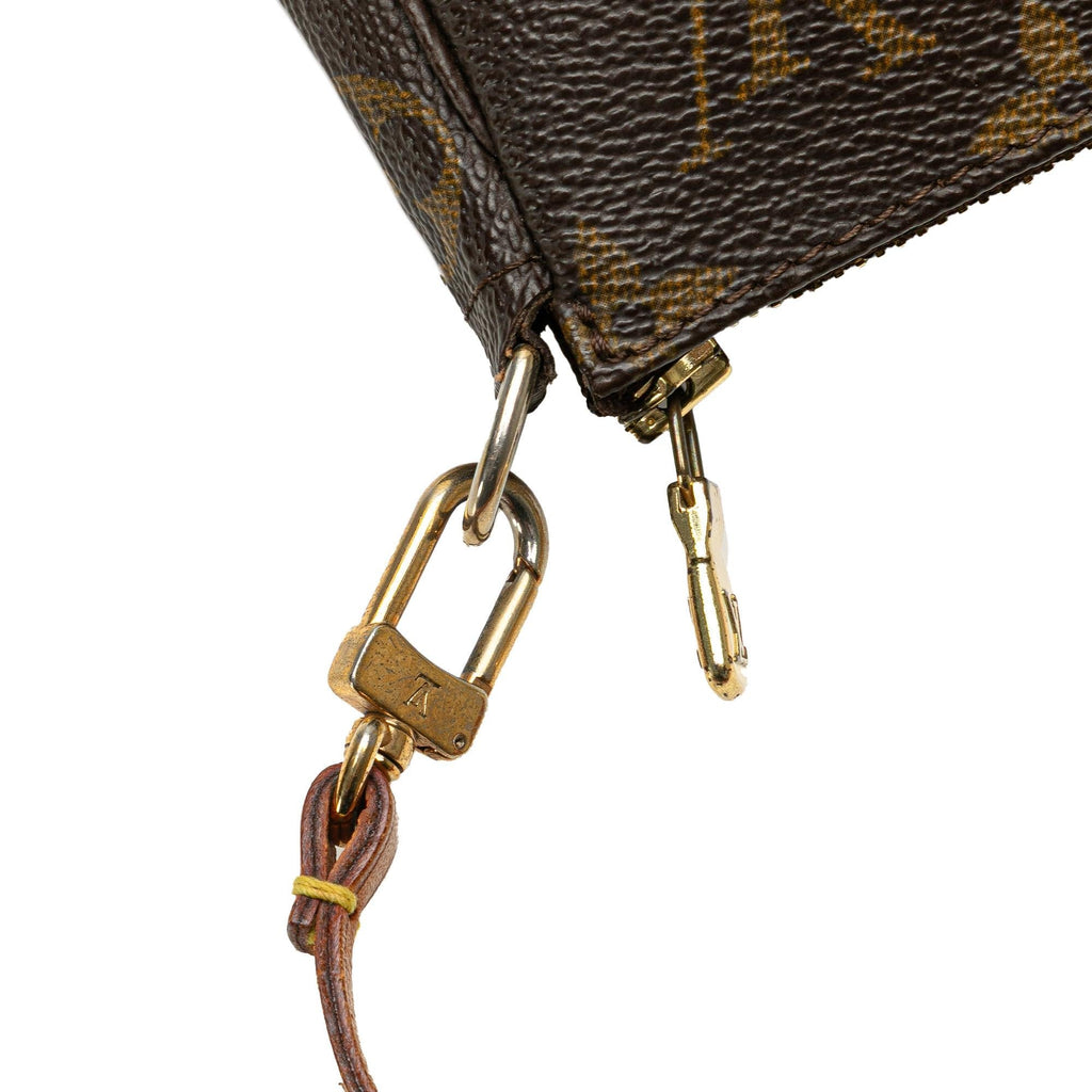 Louis Vuitton Monogram Pochette Accessoires
