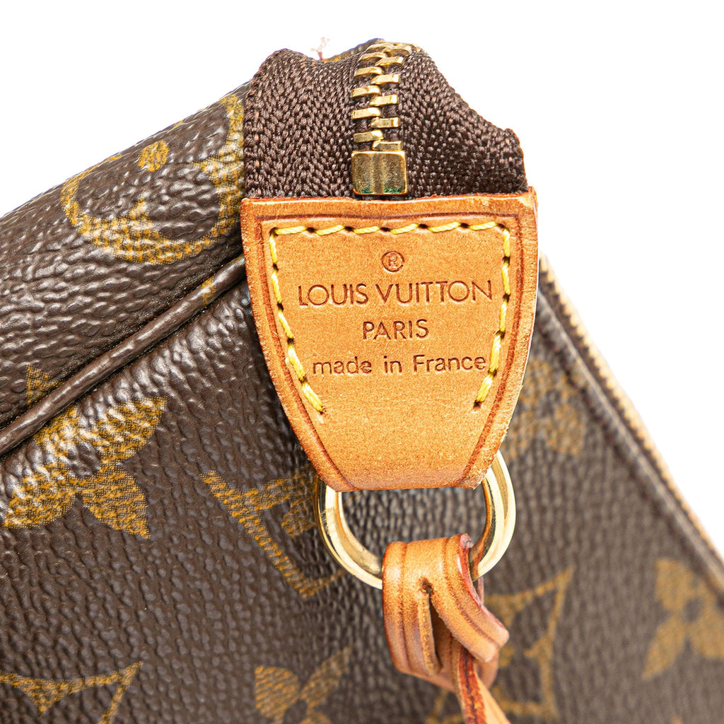 Louis Vuitton Monogram Pochette Accessoires