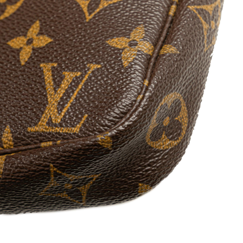 Louis Vuitton Monogram Pochette Accessoires