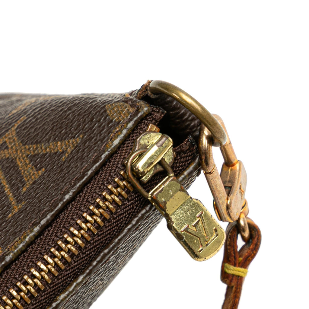 Louis Vuitton Monogram Pochette Accessoires