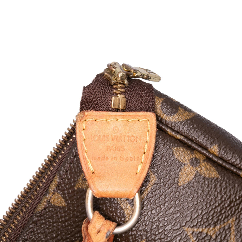 Louis Vuitton Monogram Pochette Accessoires