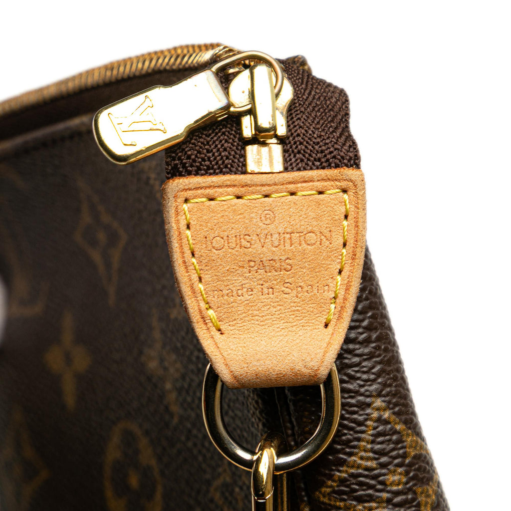 Louis Vuitton Monogram Pochette Accessoires