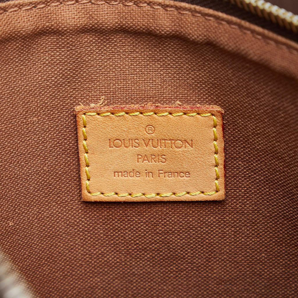Louis Vuitton Monogram Pochette Bosphore (SHG-Vf9zpV)