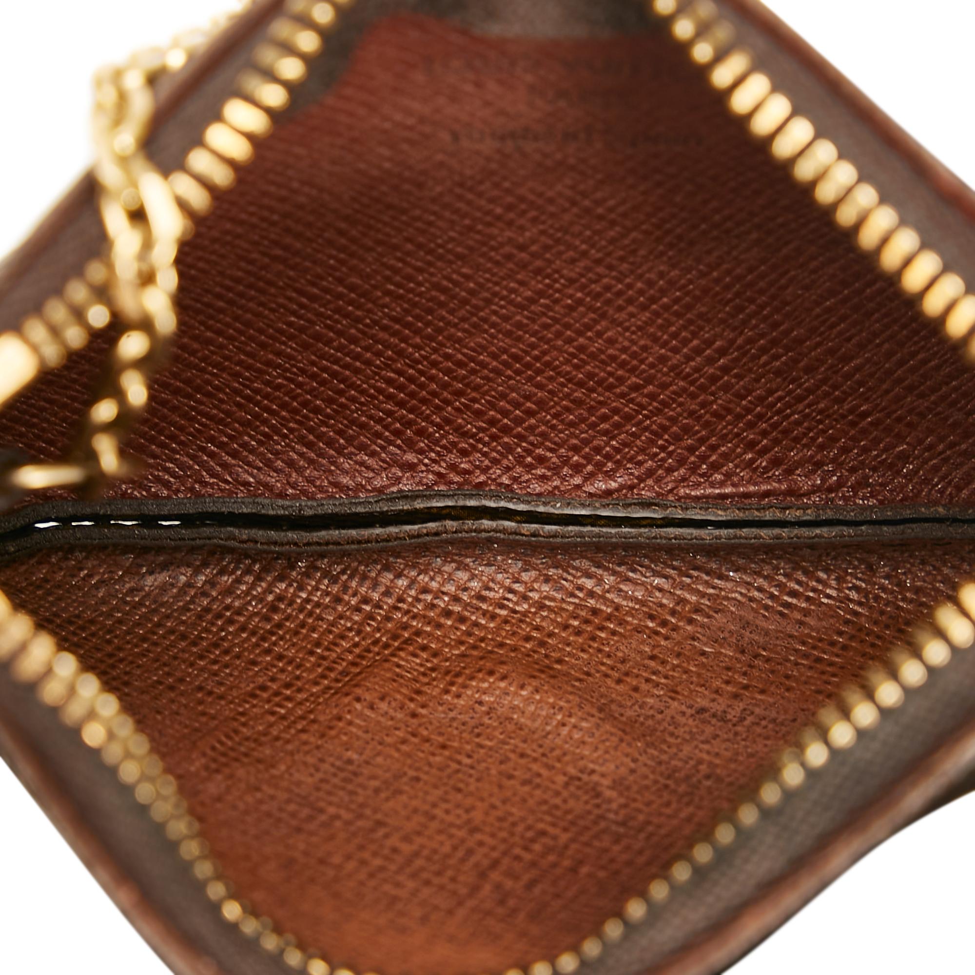 Louis Vuitton Monogram Pochette Cles (SHG-37544)