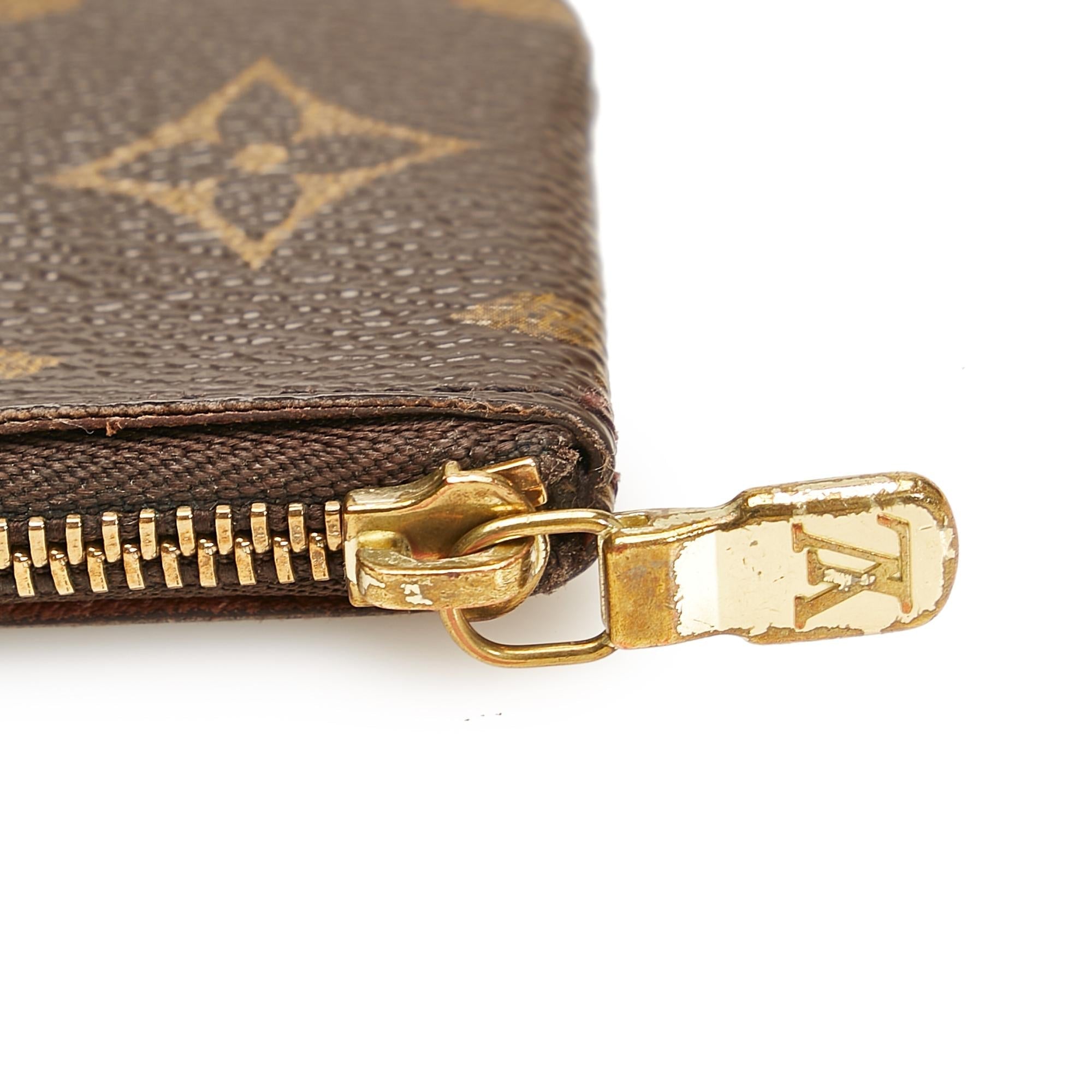 Louis Vuitton Monogram Pochette Cles (SHG-37544)