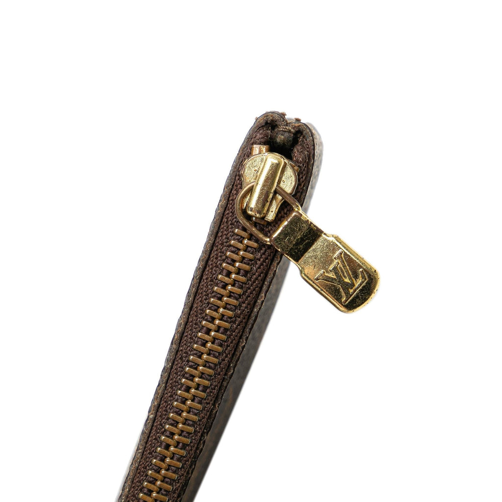 Louis Vuitton Monogram Pochette Cles (SHG-M10scg)