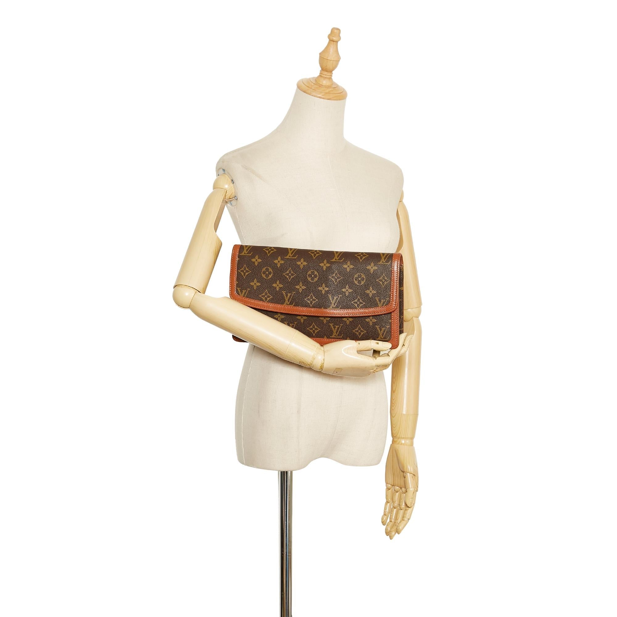 Louis Vuitton Monogram Pochette Dame GM (SHG-37858)