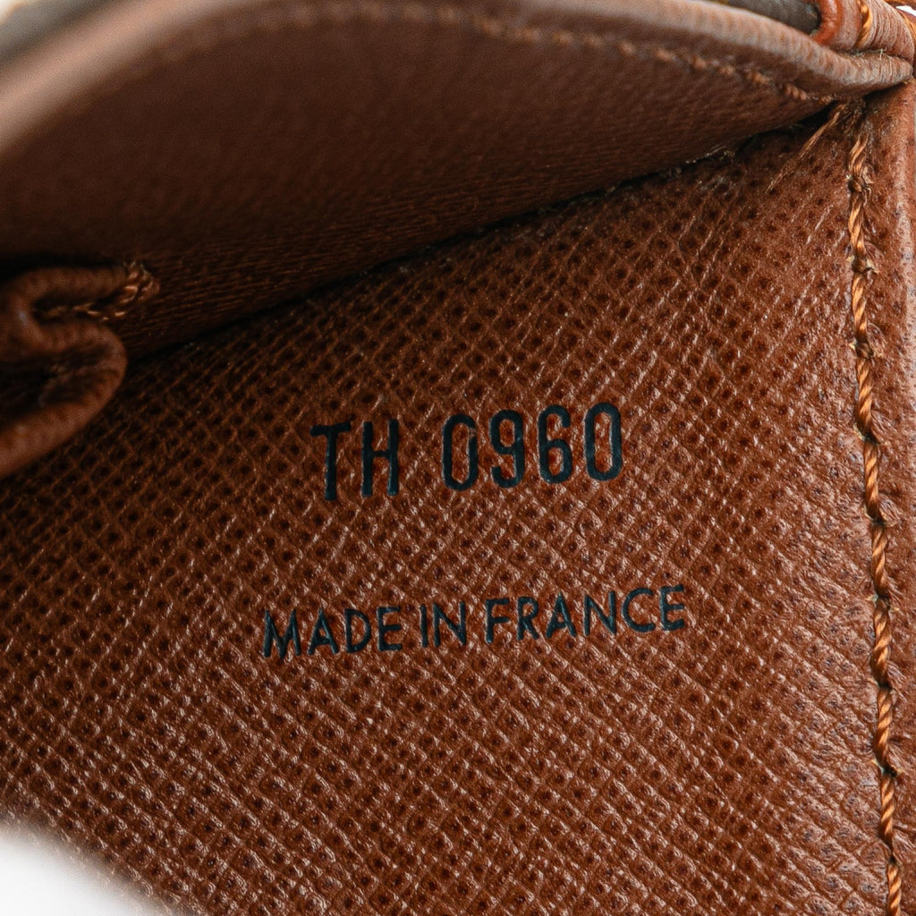Louis Vuitton Monogram Pochette Dame GM (SHG-xRDzn5)