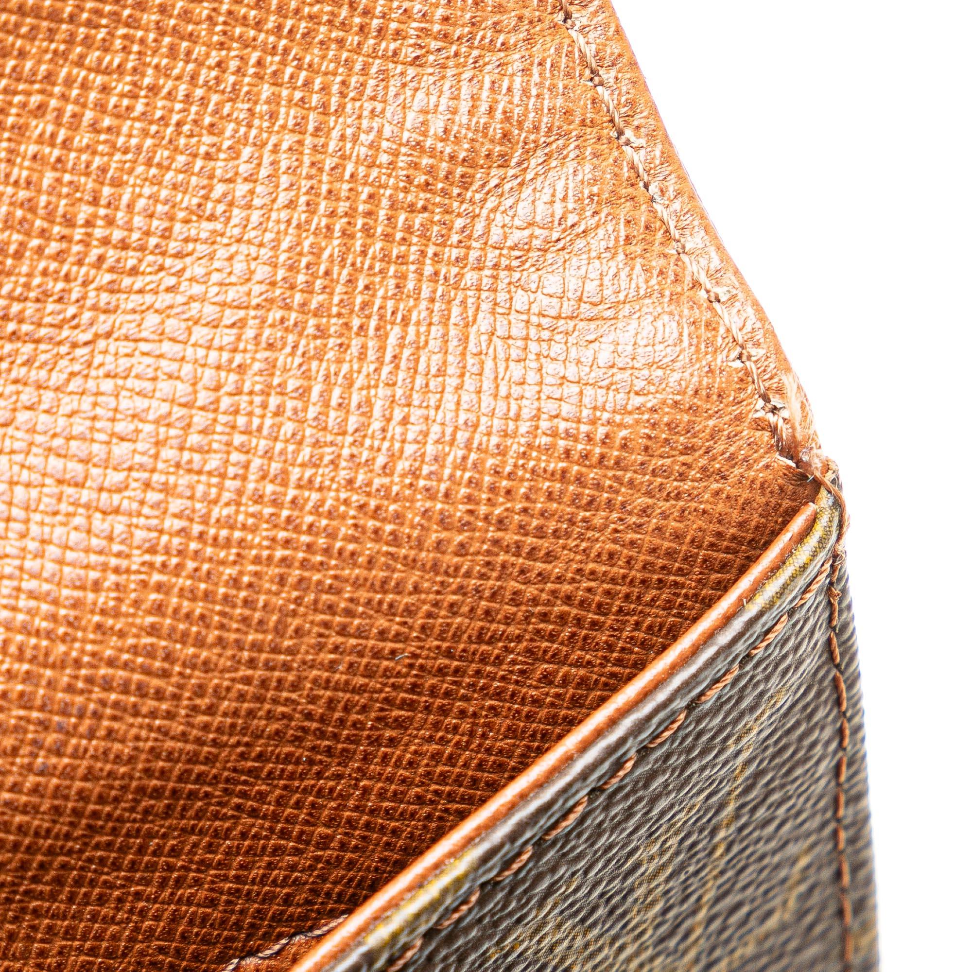 Louis Vuitton Monogram Pochette Dame PM (SHG-Oc1M1a)
