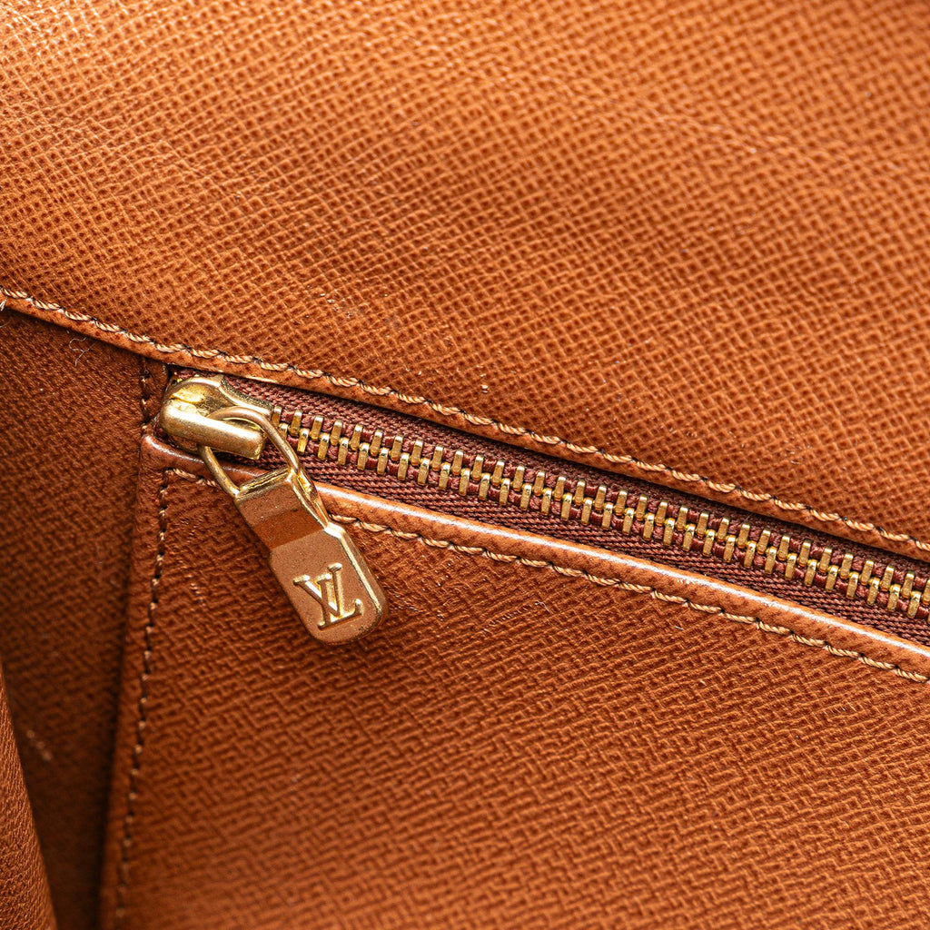 Louis Vuitton Monogram Pochette Dame PM
