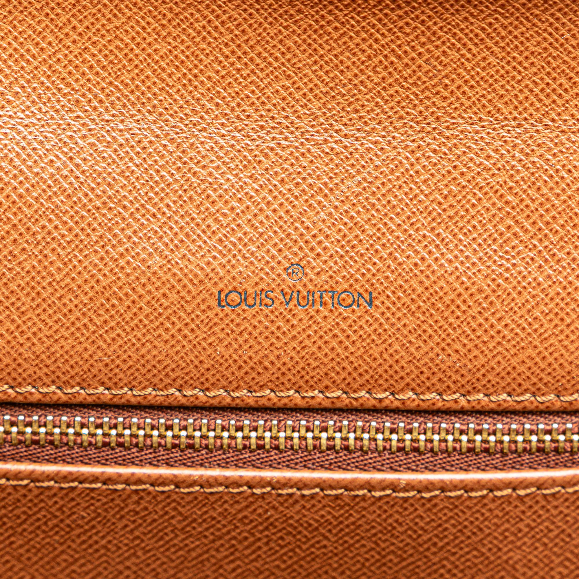 Louis Vuitton Monogram Pochette Dame PM