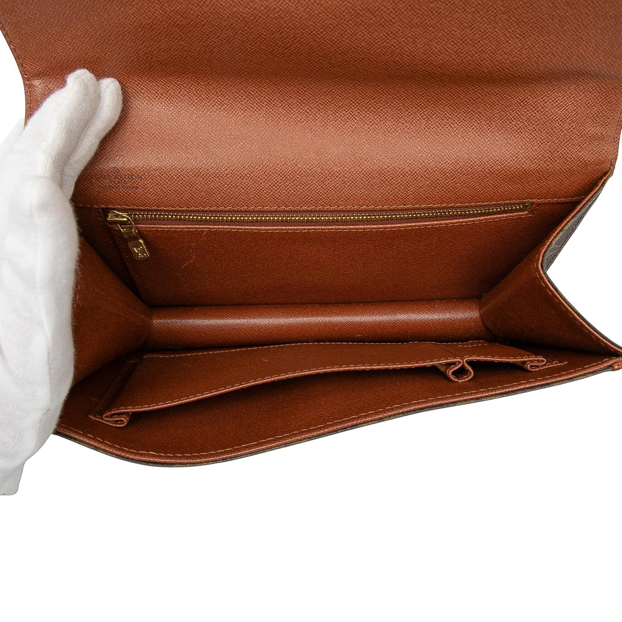 Louis Vuitton Monogram Pochette Dame PM