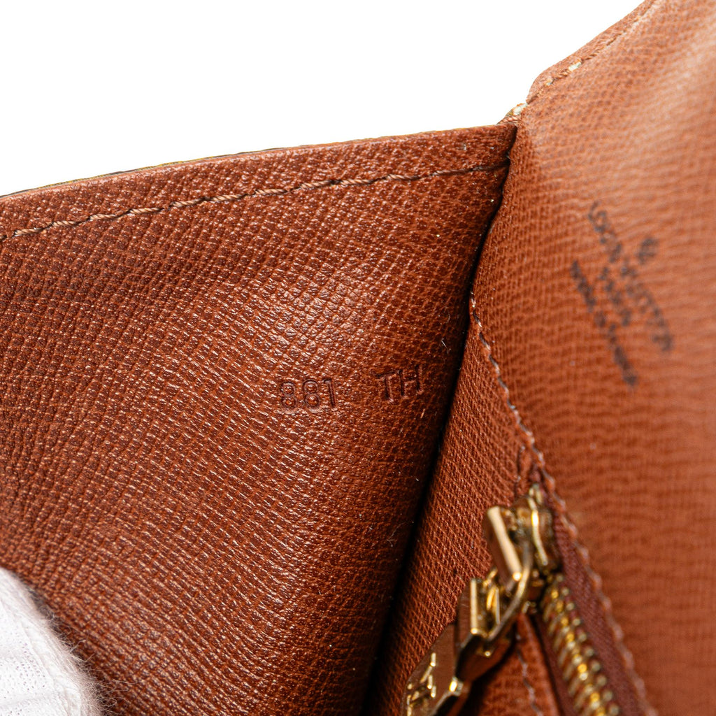 Louis Vuitton Monogram Pochette Dame PM