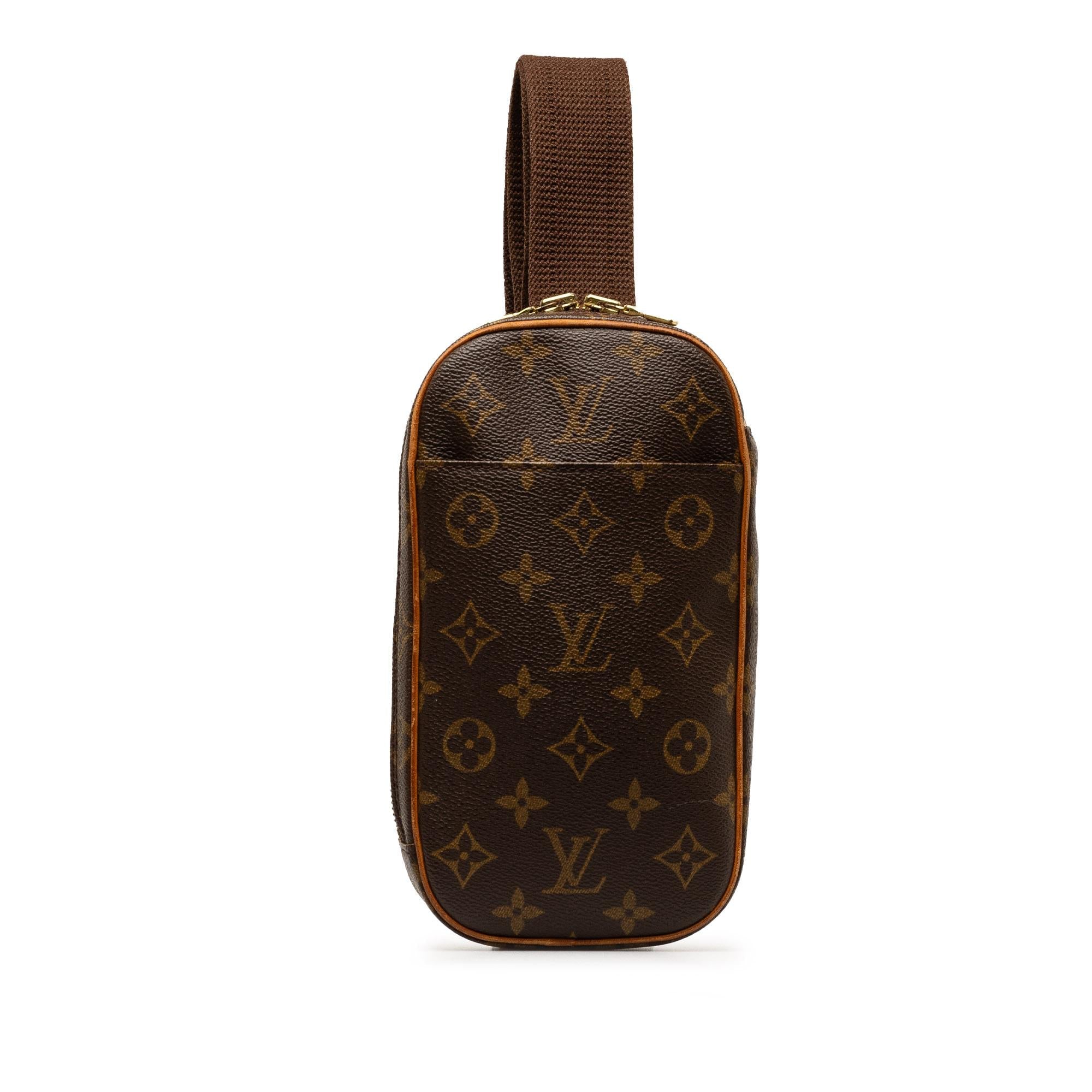 Louis Vuitton Monogram Pochette Gange (SHG-mzNu6y)