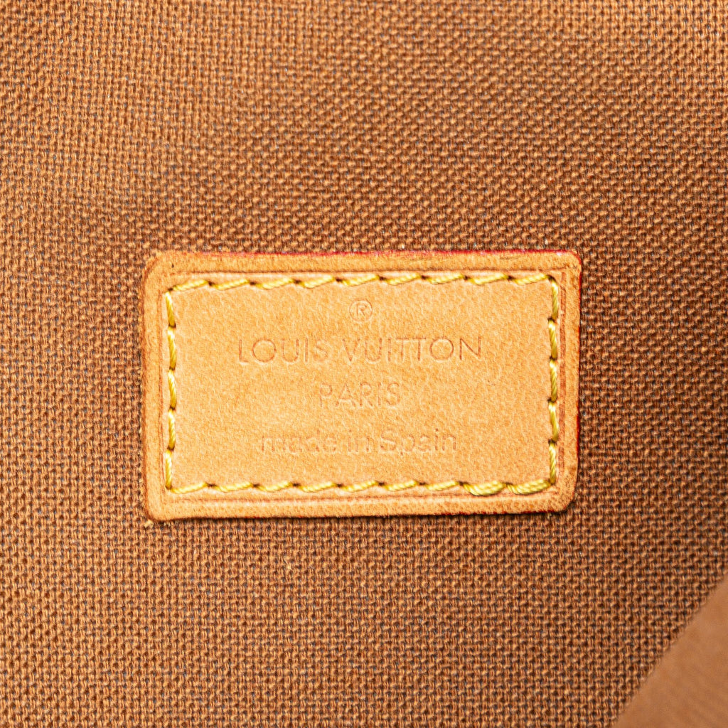Louis Vuitton Monogram Pochette Gange (SHG-U2pE3R)