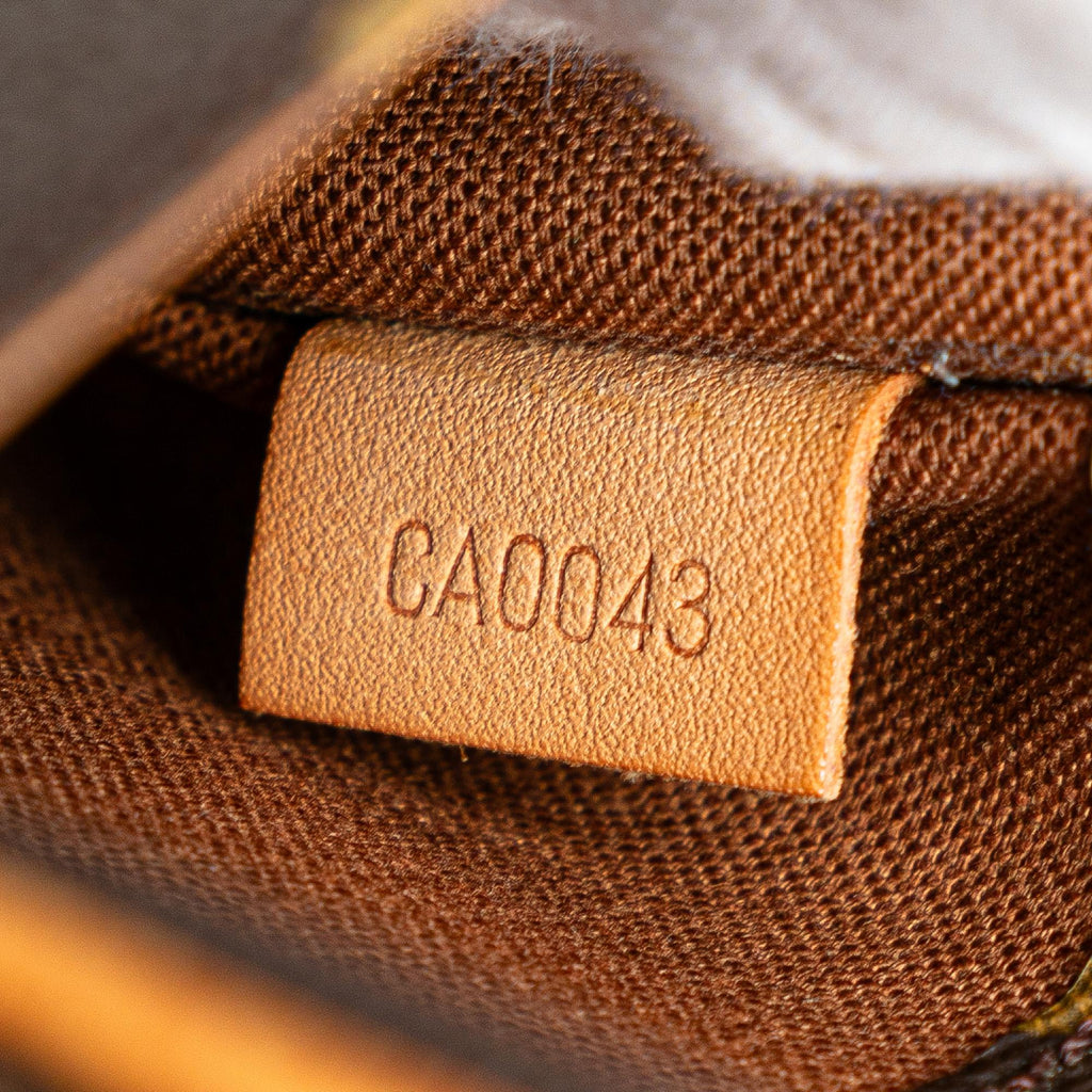 Louis Vuitton Monogram Pochette Gange