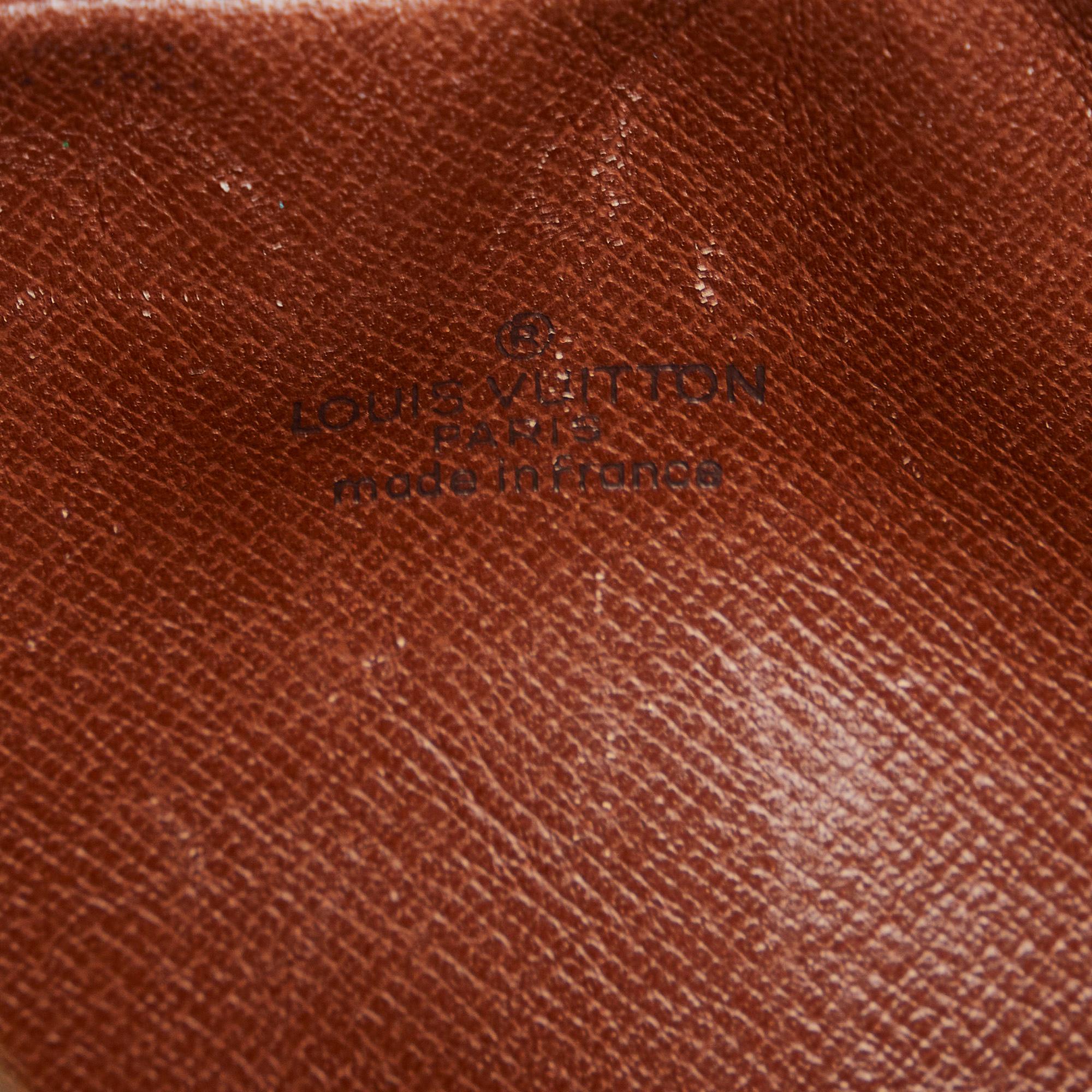 Louis Vuitton Monogram Pochette Marley Bandouliere (SHG-TH0ssV)