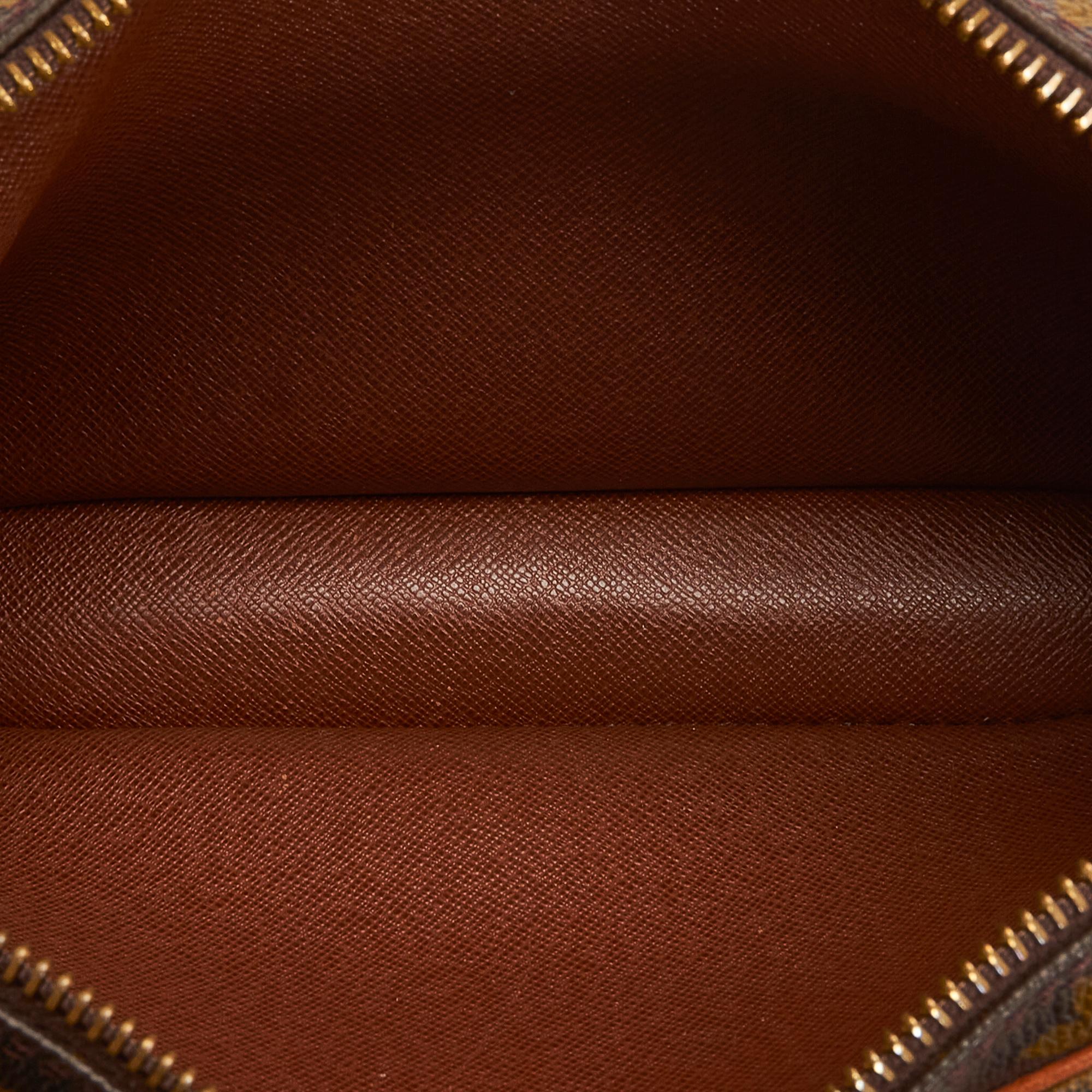 Louis Vuitton Monogram Pochette Marly Bandouliere (SHG-cs8aH8)