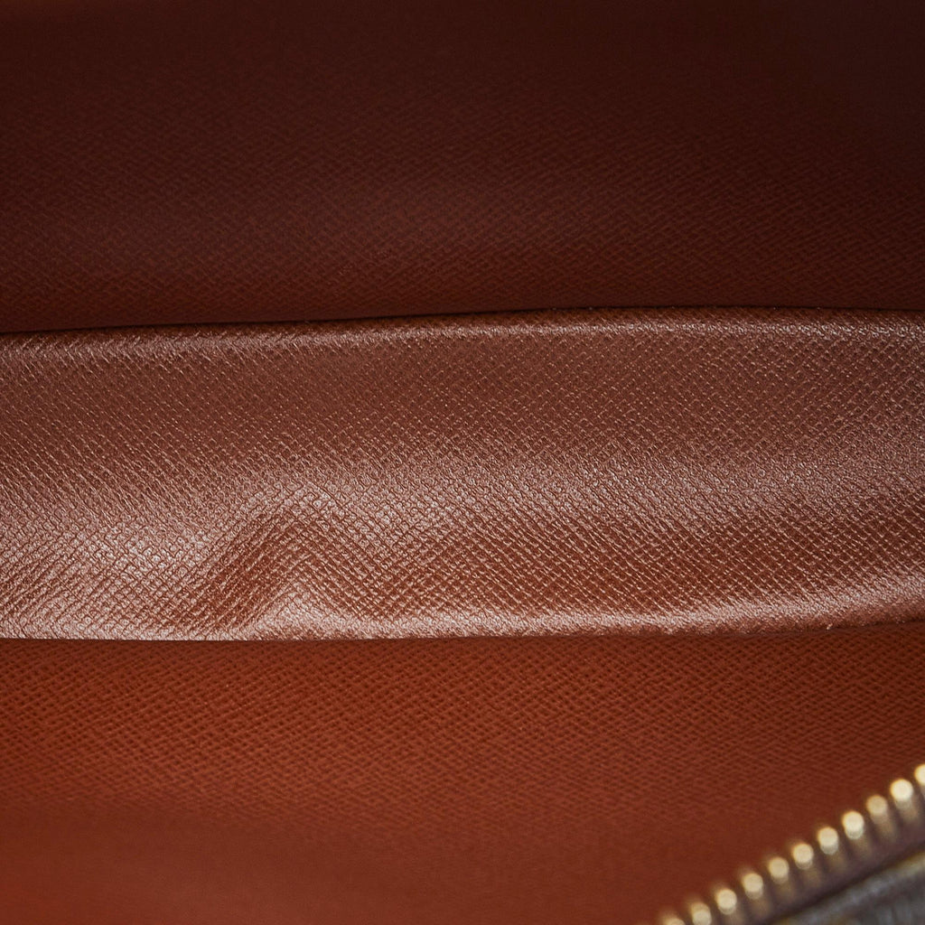 Louis Vuitton Monogram Pochette Marly Bandouliere (SHG-zkEFpR)
