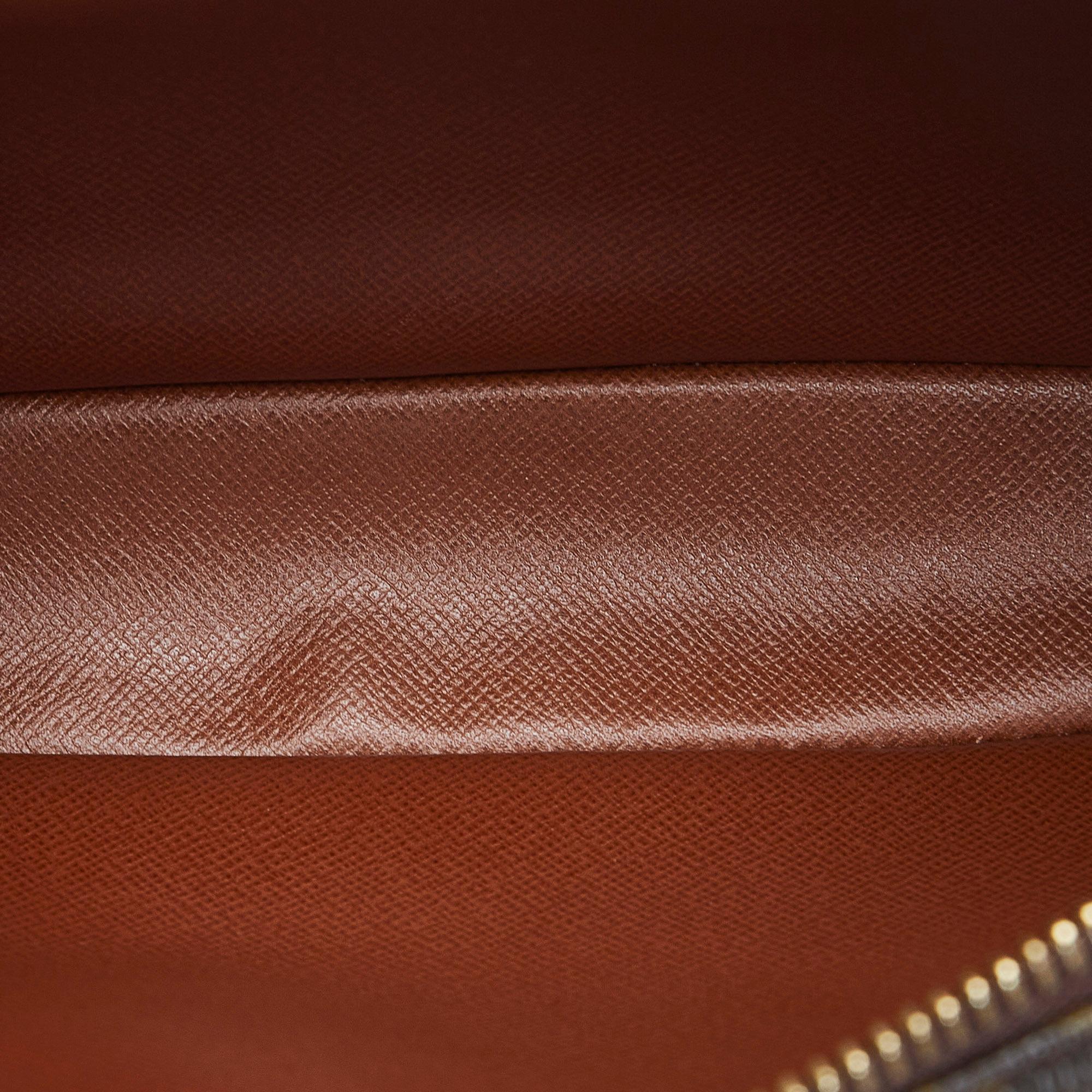 Louis Vuitton Monogram Pochette Marly Bandouliere (SHG-zkEFpR)