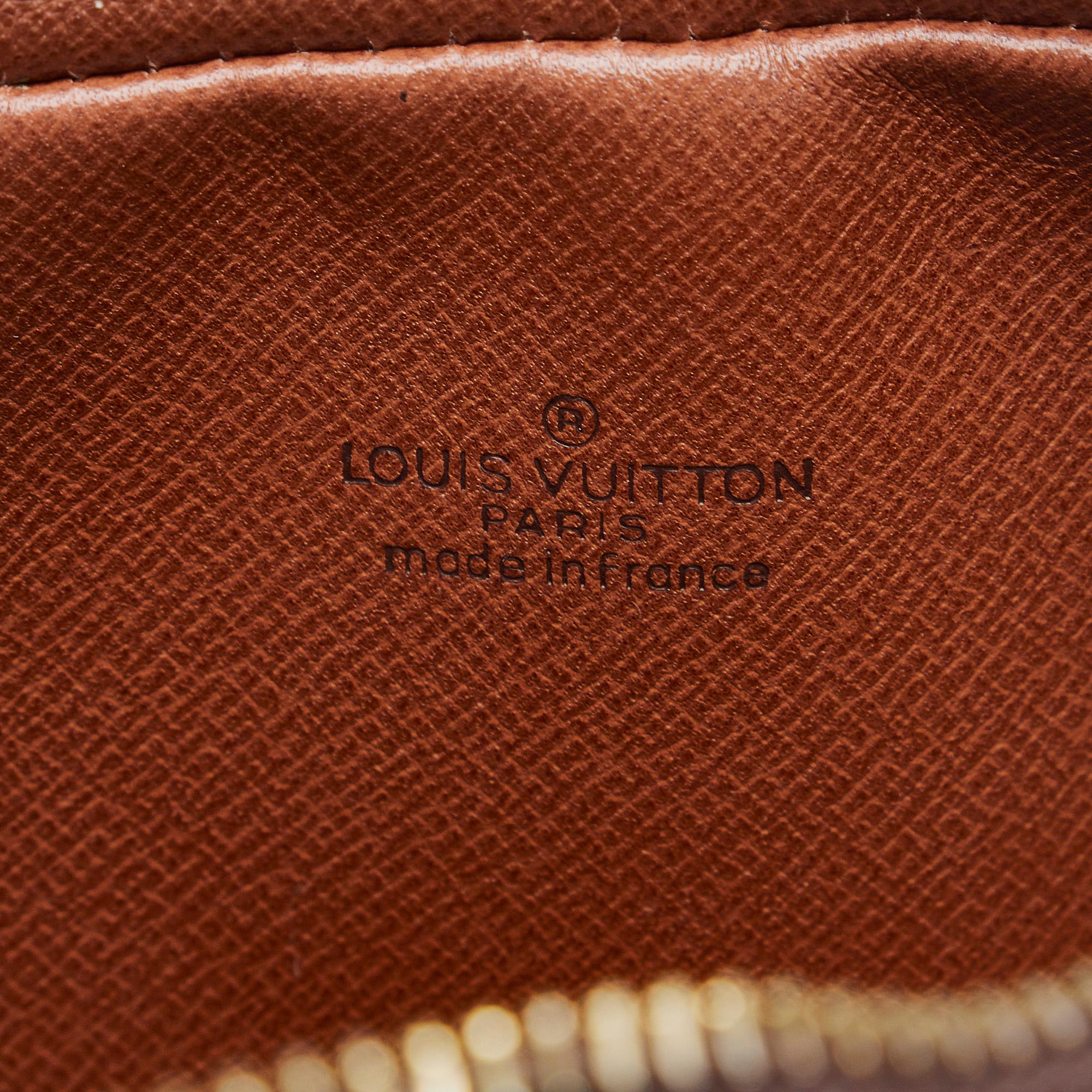 Louis Vuitton Monogram Pochette Marly Bandouliere (SHG-zkEFpR)