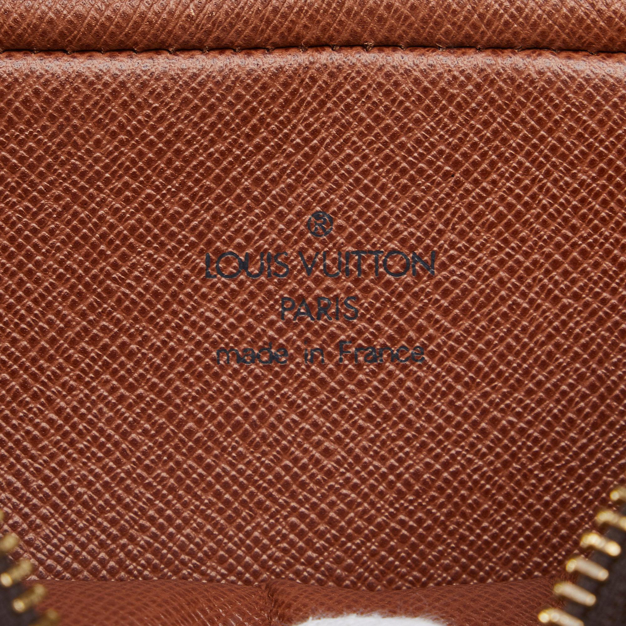 Louis Vuitton Monogram Pochette Marly Bandouliere (SHG-2PYdoK)