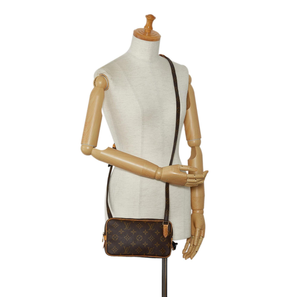 Louis Vuitton Monogram Pochette Marly Bandouliere (SHG-2PYdoK)