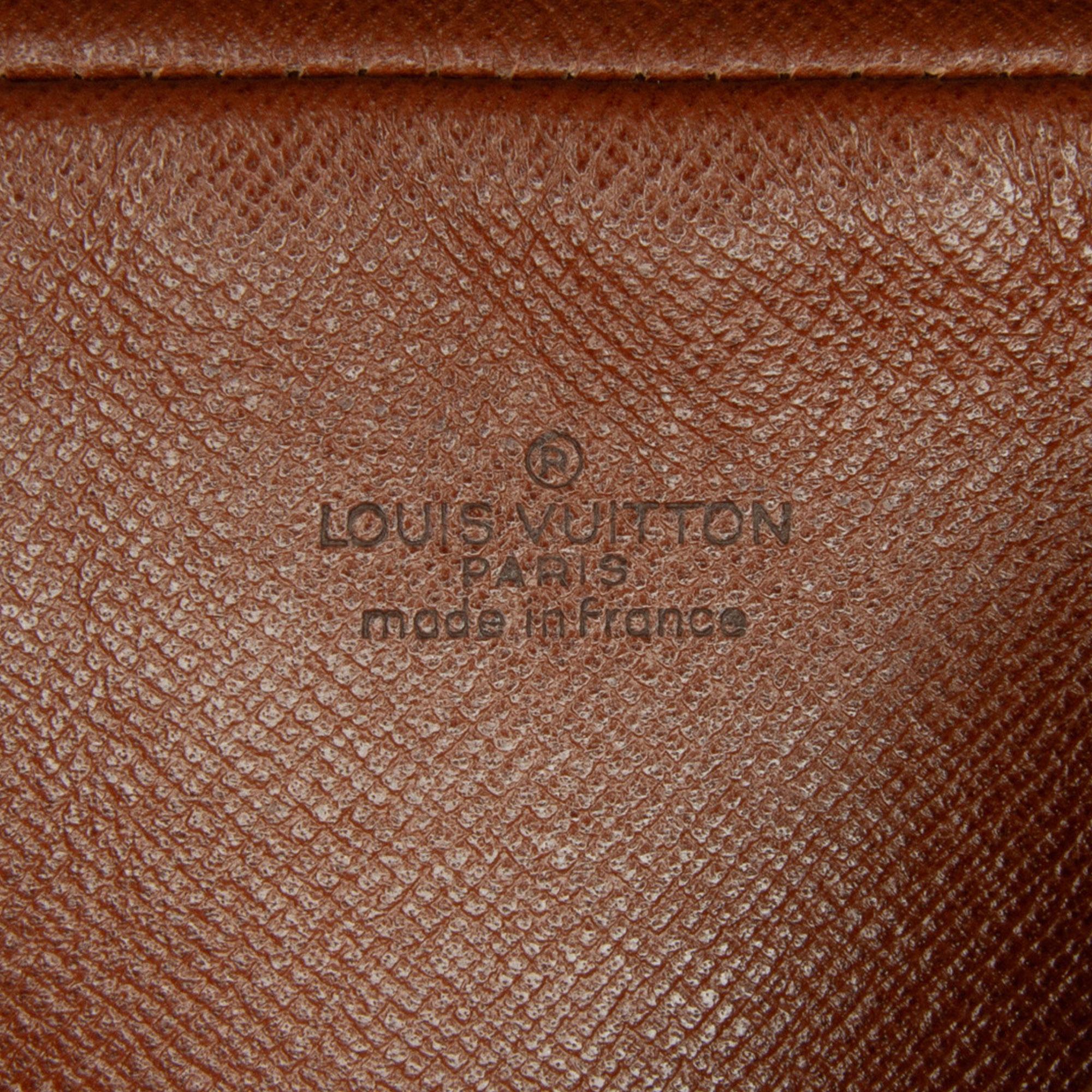 Louis Vuitton Monogram Pochette Marly Bandouliere (SHG-FWq3Sr)