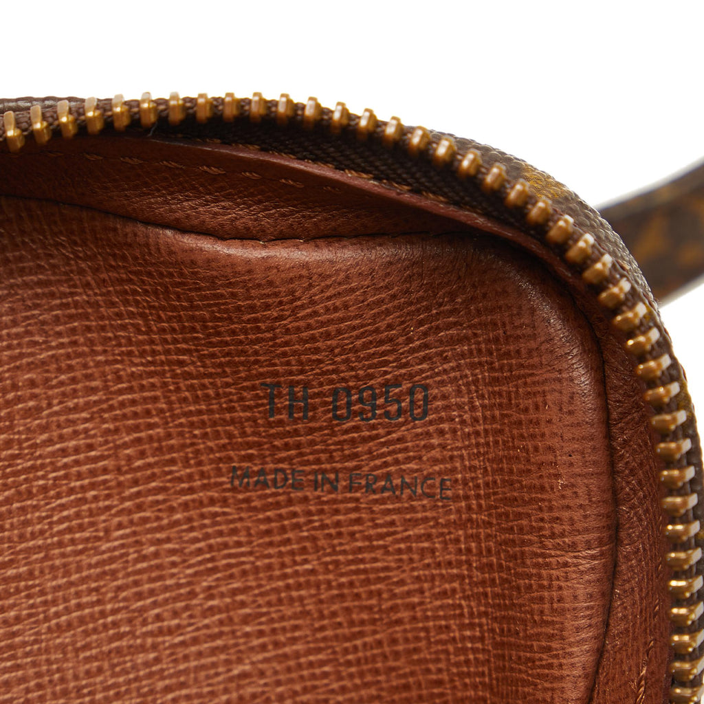 Louis Vuitton Monogram Pochette Marly Bandouliere (SHG-F4V91h)