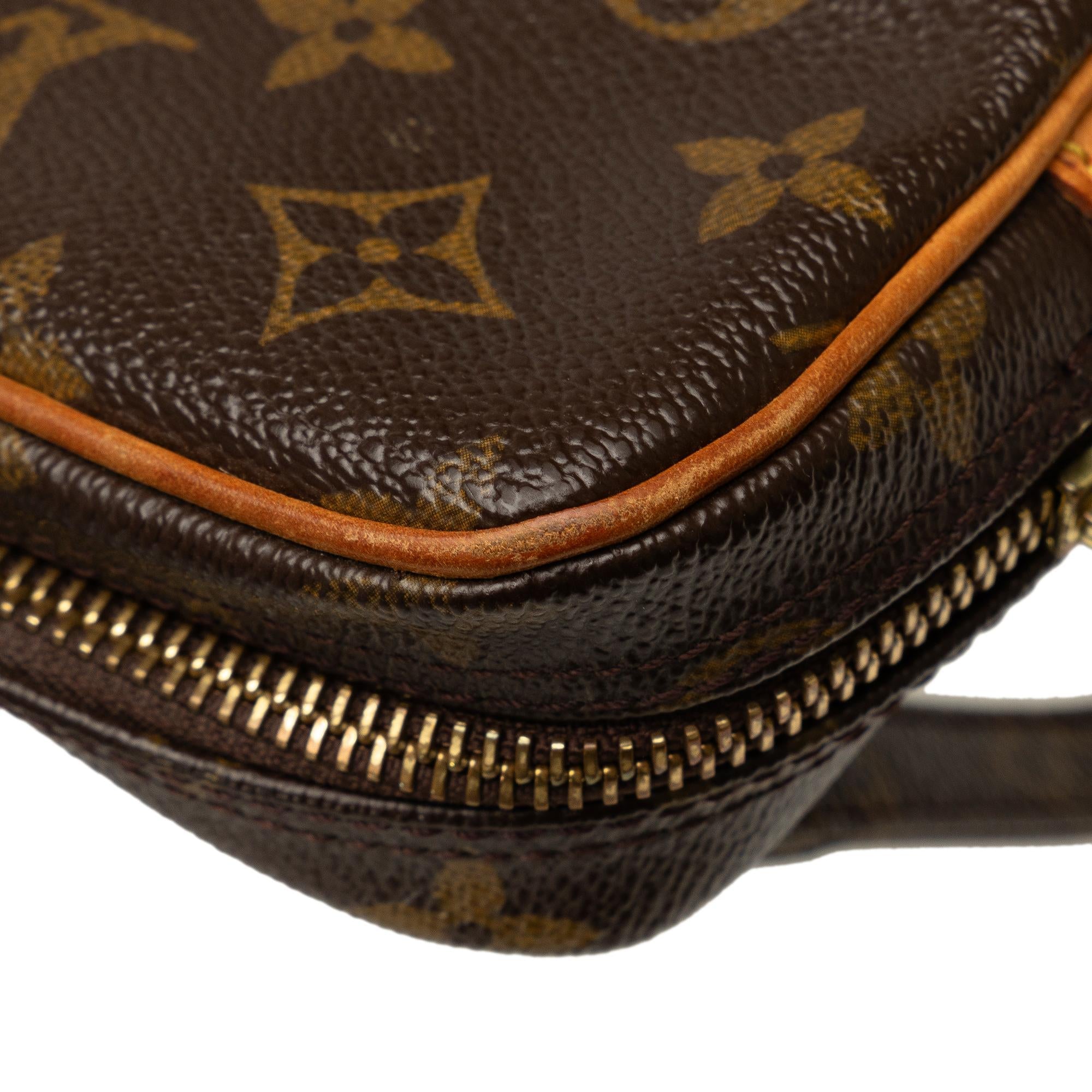 Louis Vuitton Monogram Pochette Marly Bandouliere (SHG-PJWALs)