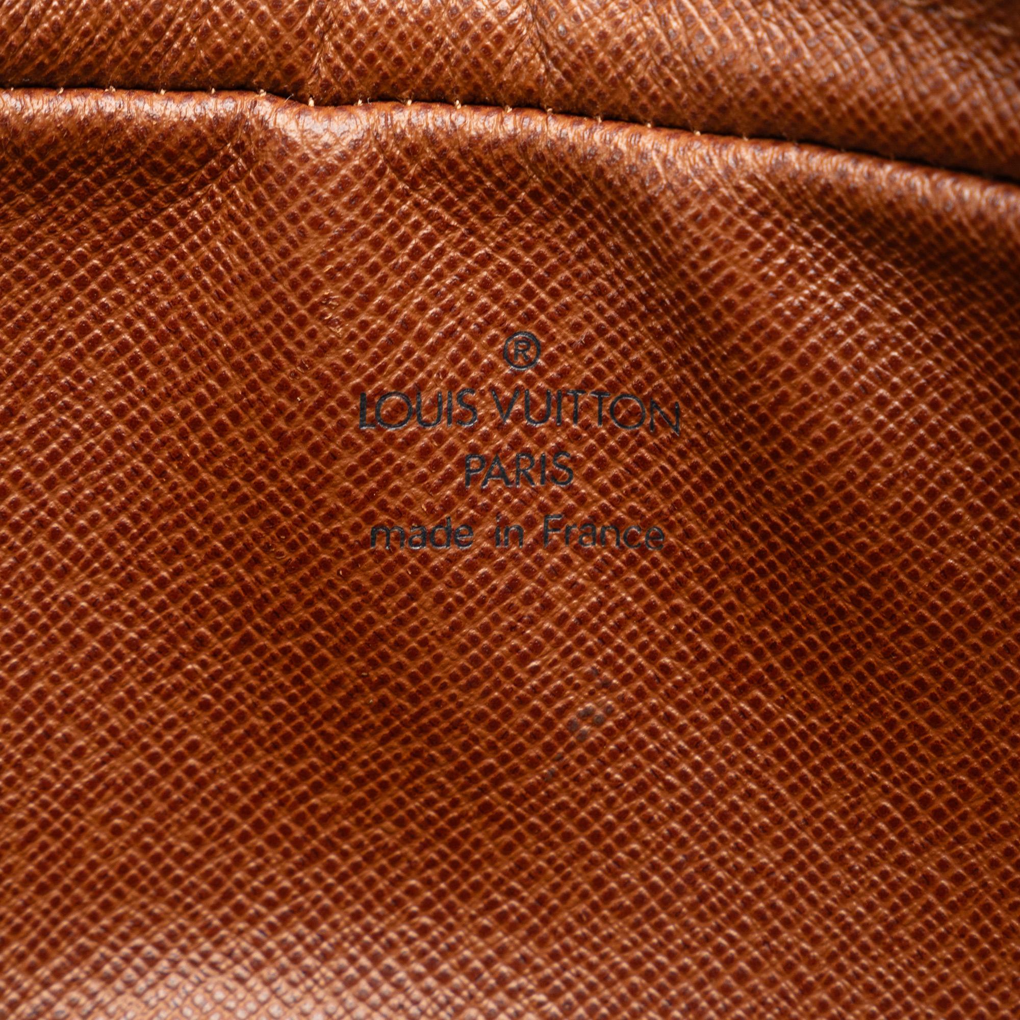 Louis Vuitton Monogram Pochette Marly Bandouliere (SHG-J0BLHI)