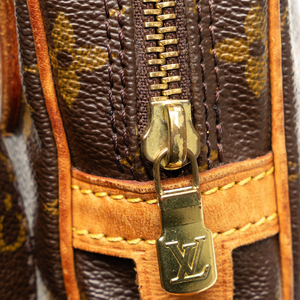 Louis Vuitton Monogram Pochette Marly Bandouliere (SHG-gxbvhA)