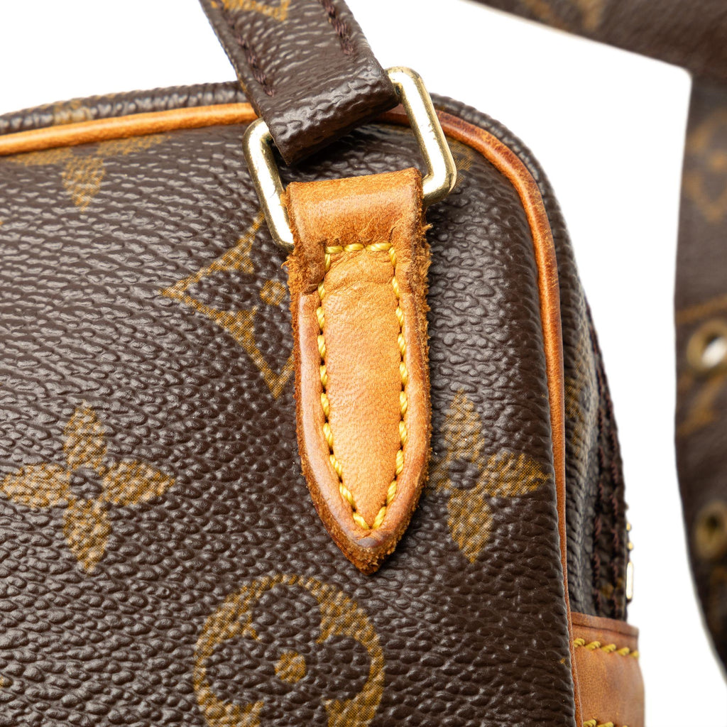 Louis Vuitton Monogram Pochette Marly Bandouliere (SHG-gxbvhA)