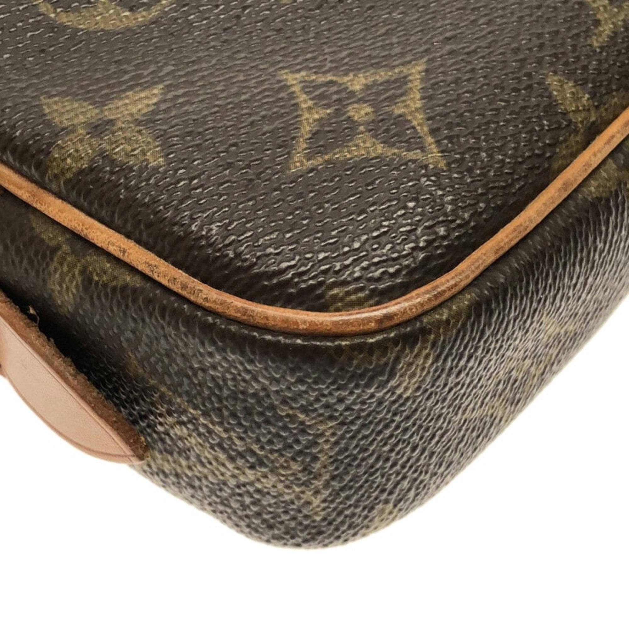 Louis Vuitton Monogram Pochette Marly Bandouliere (SHG-oXX7Y3)