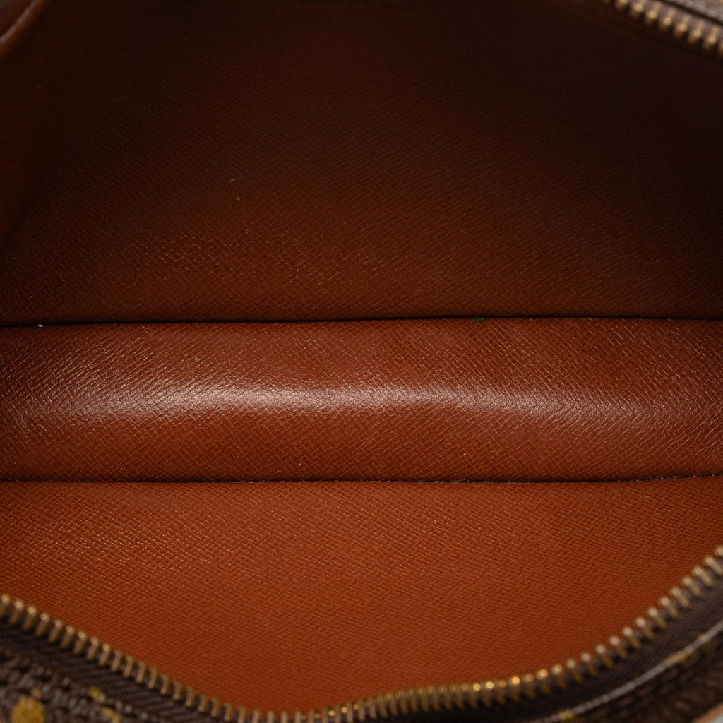Louis Vuitton Monogram Pochette Marly Bandouliere (SHG-vSClvp)
