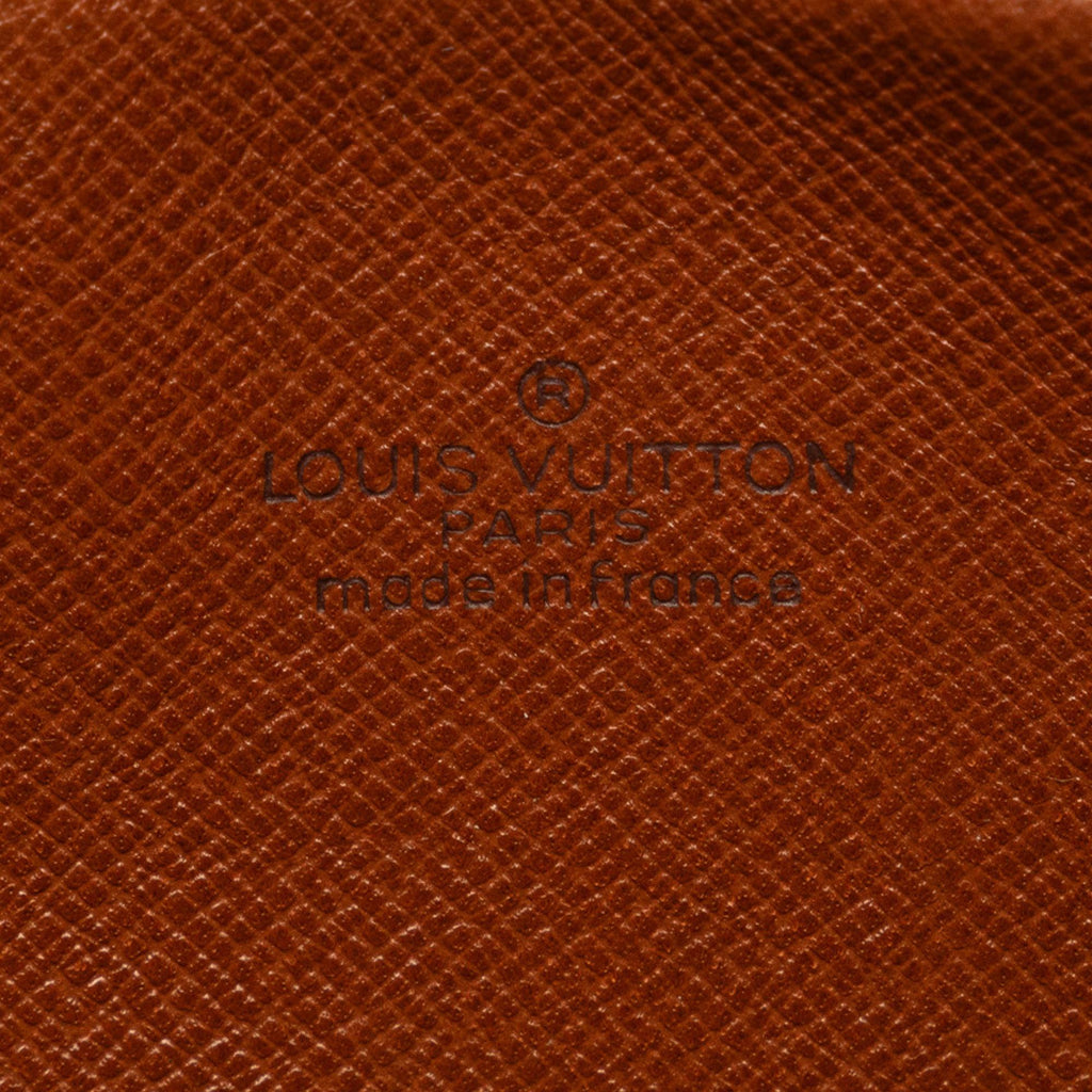 Louis Vuitton Monogram Pochette Marly Bandouliere (SHG-vSClvp)